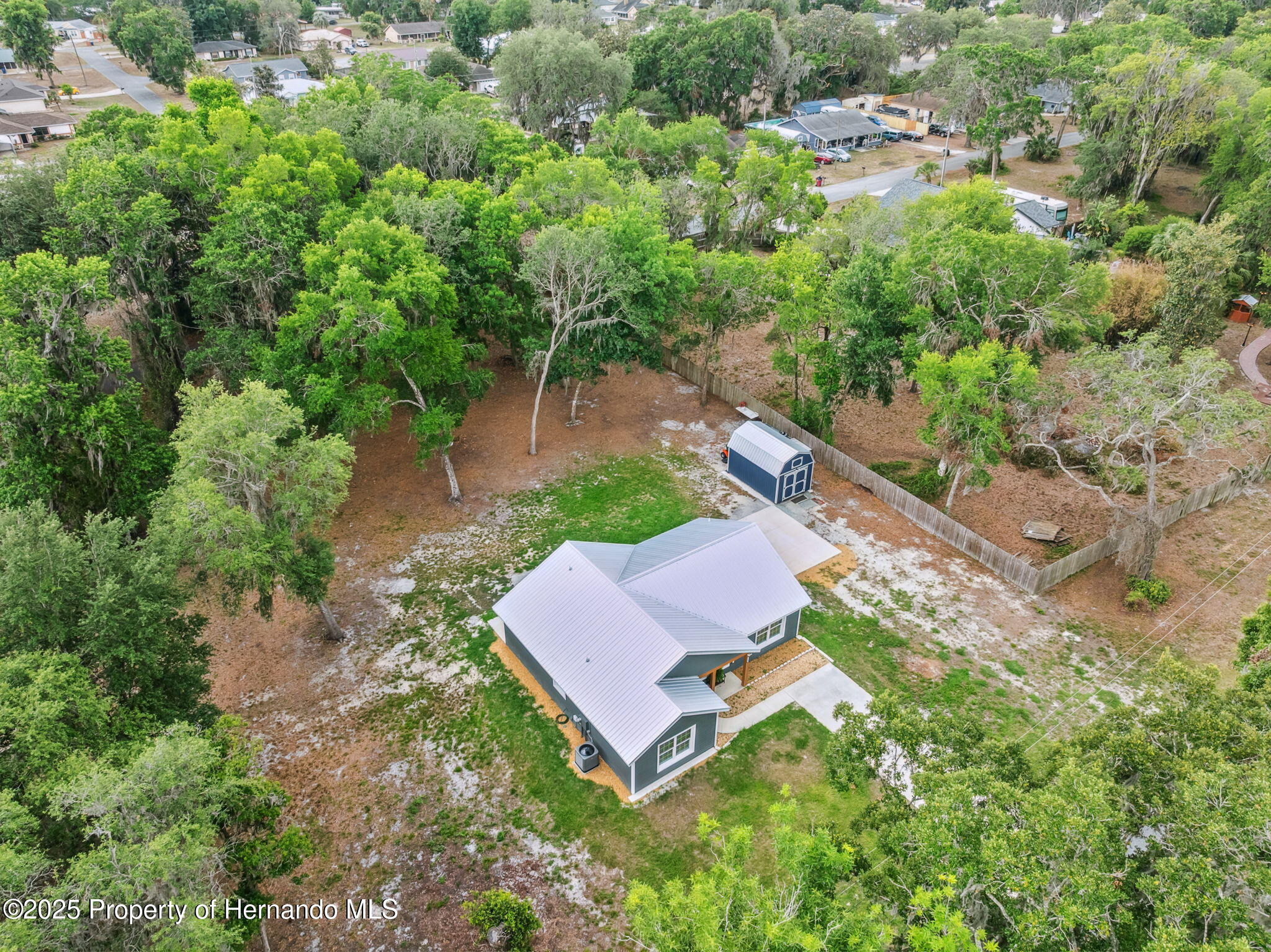 1161 443 County Road, Lake Panasoffkee, Florida image 42