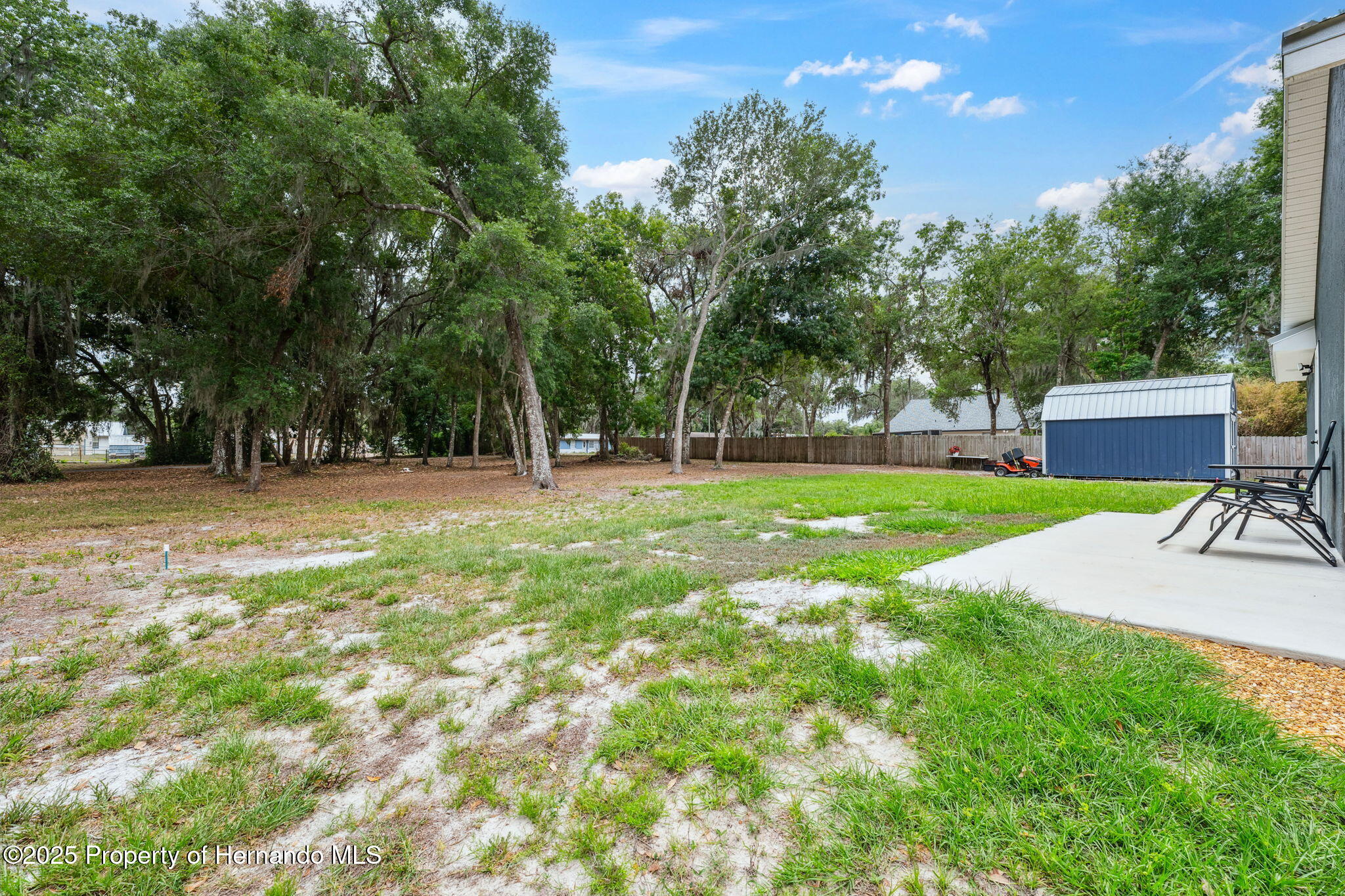 1161 443 County Road, Lake Panasoffkee, Florida image 35