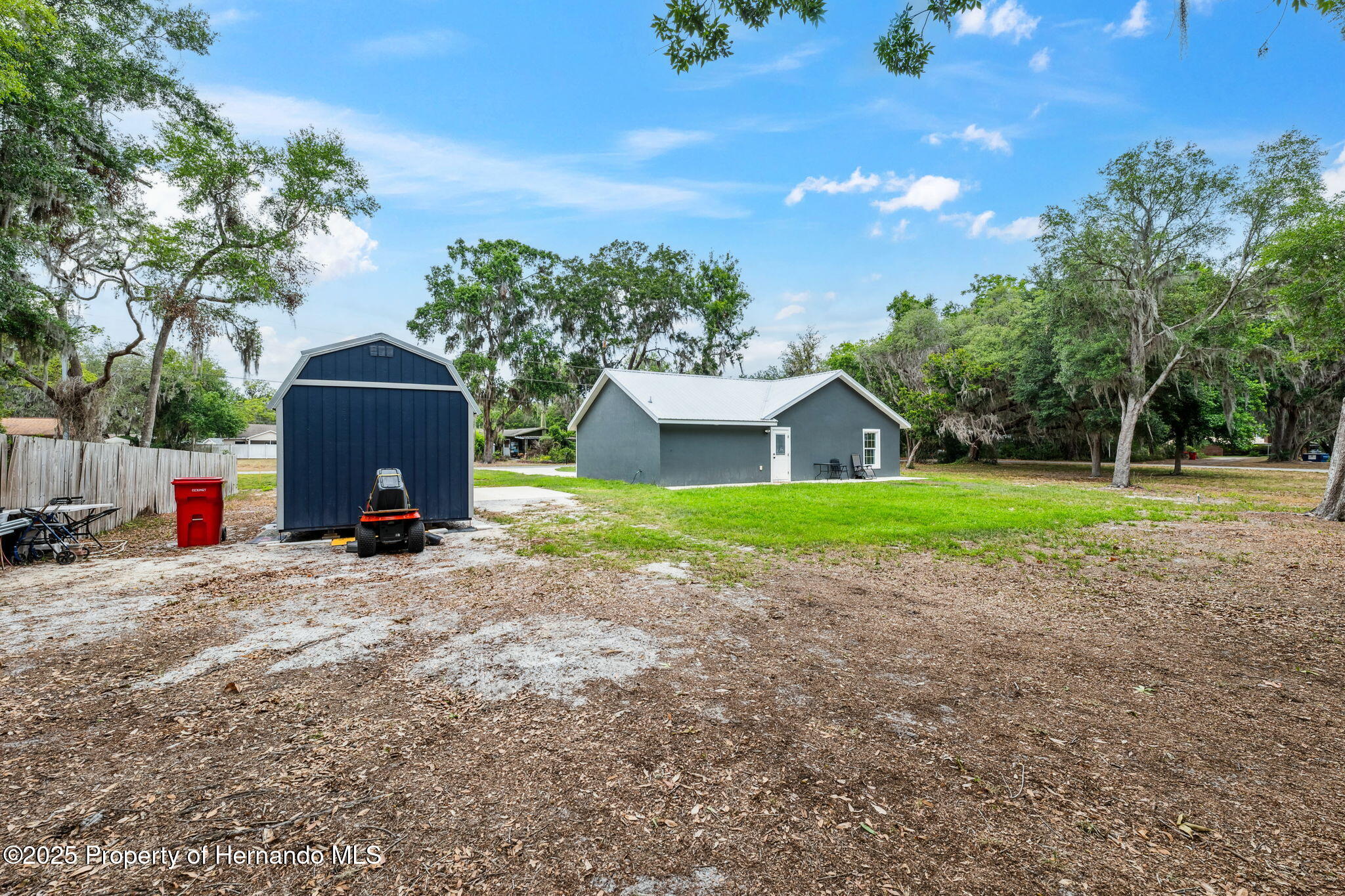 1161 443 County Road, Lake Panasoffkee, Florida image 37
