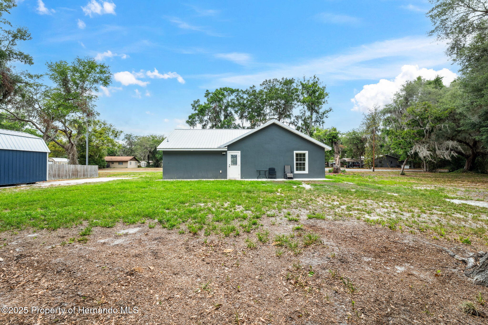 1161 443 County Road, Lake Panasoffkee, Florida image 38