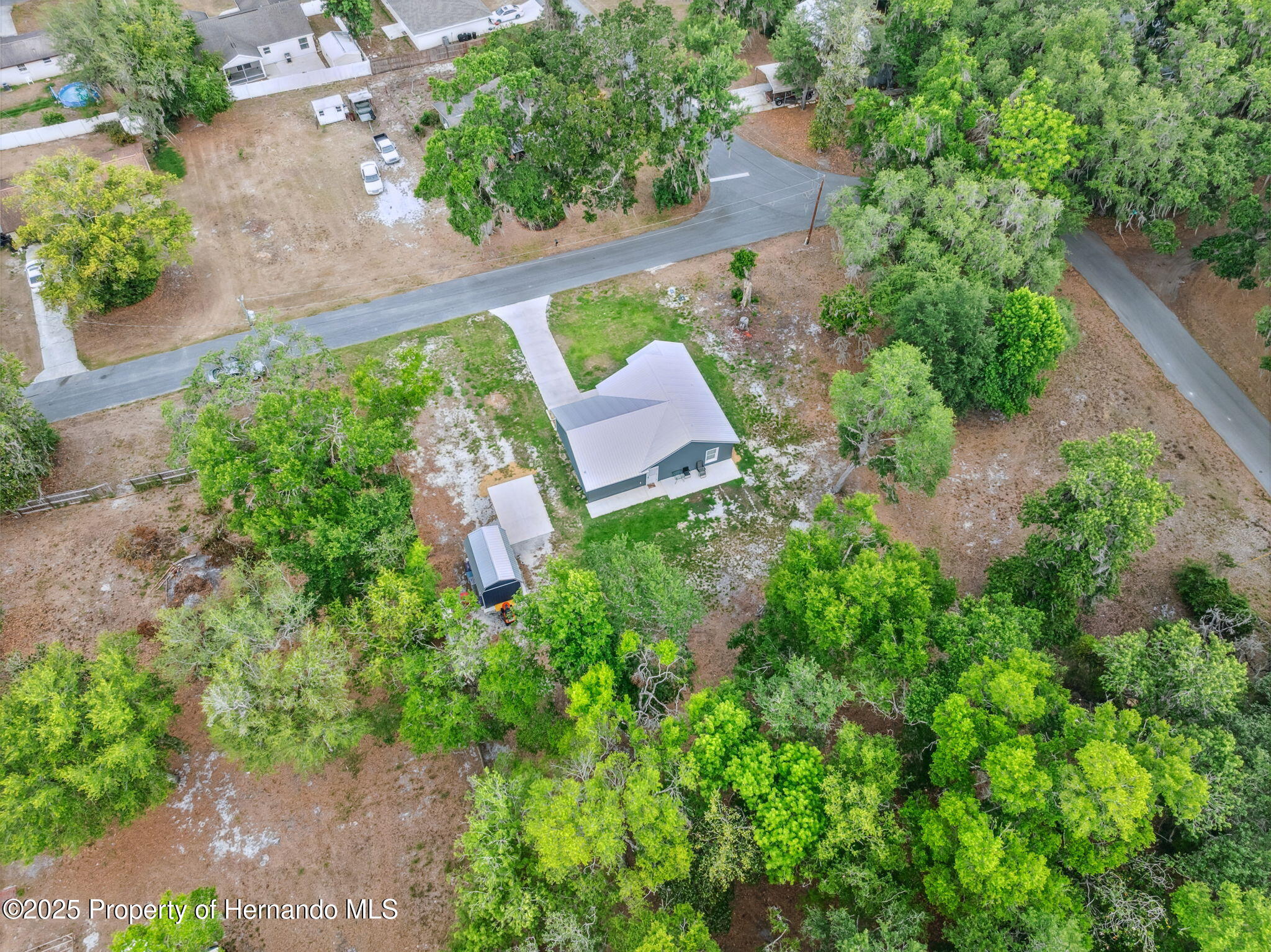 1161 443 County Road, Lake Panasoffkee, Florida image 50