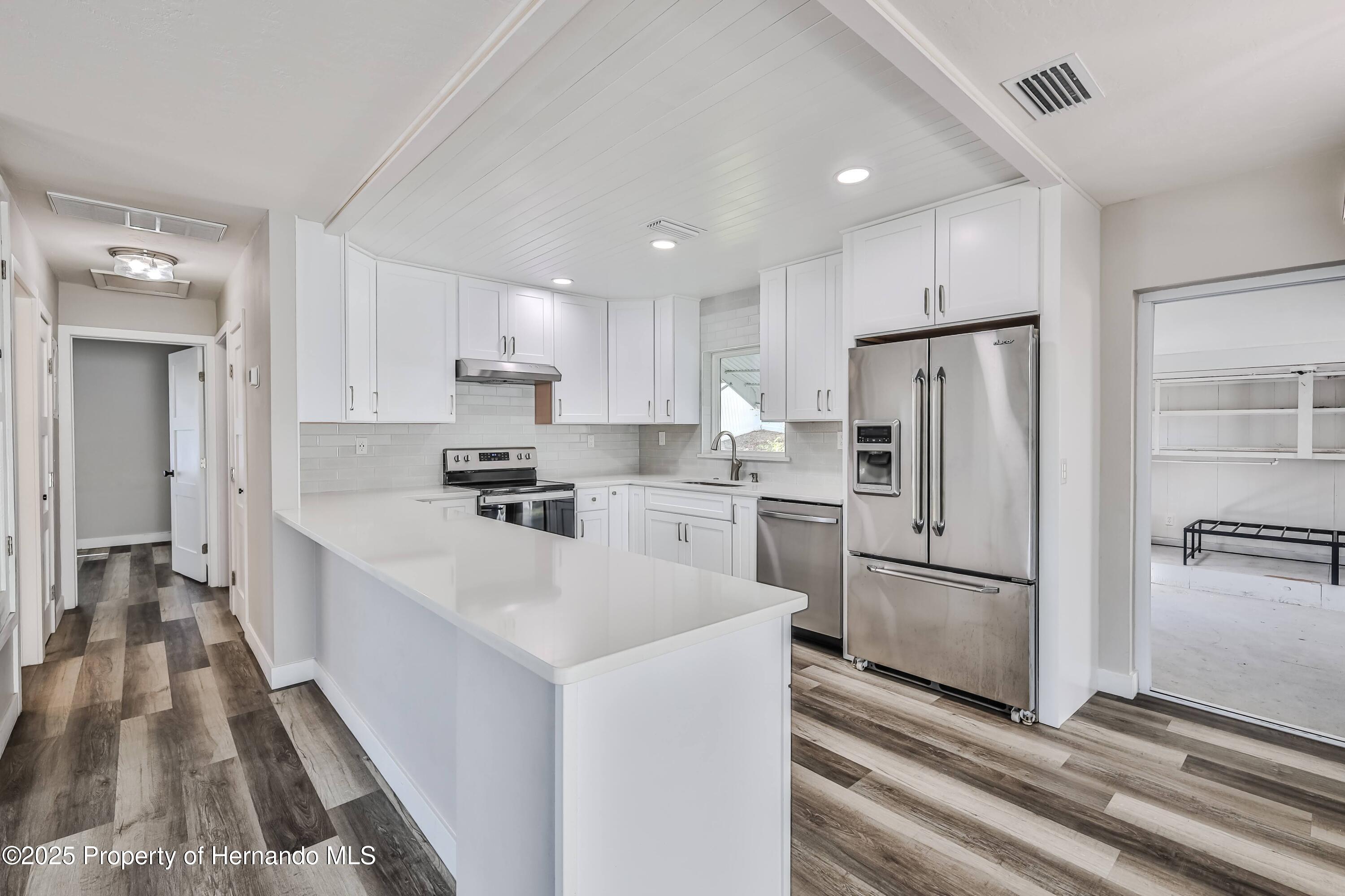 6343 Skyline Court, Spring Hill, Florida image 12