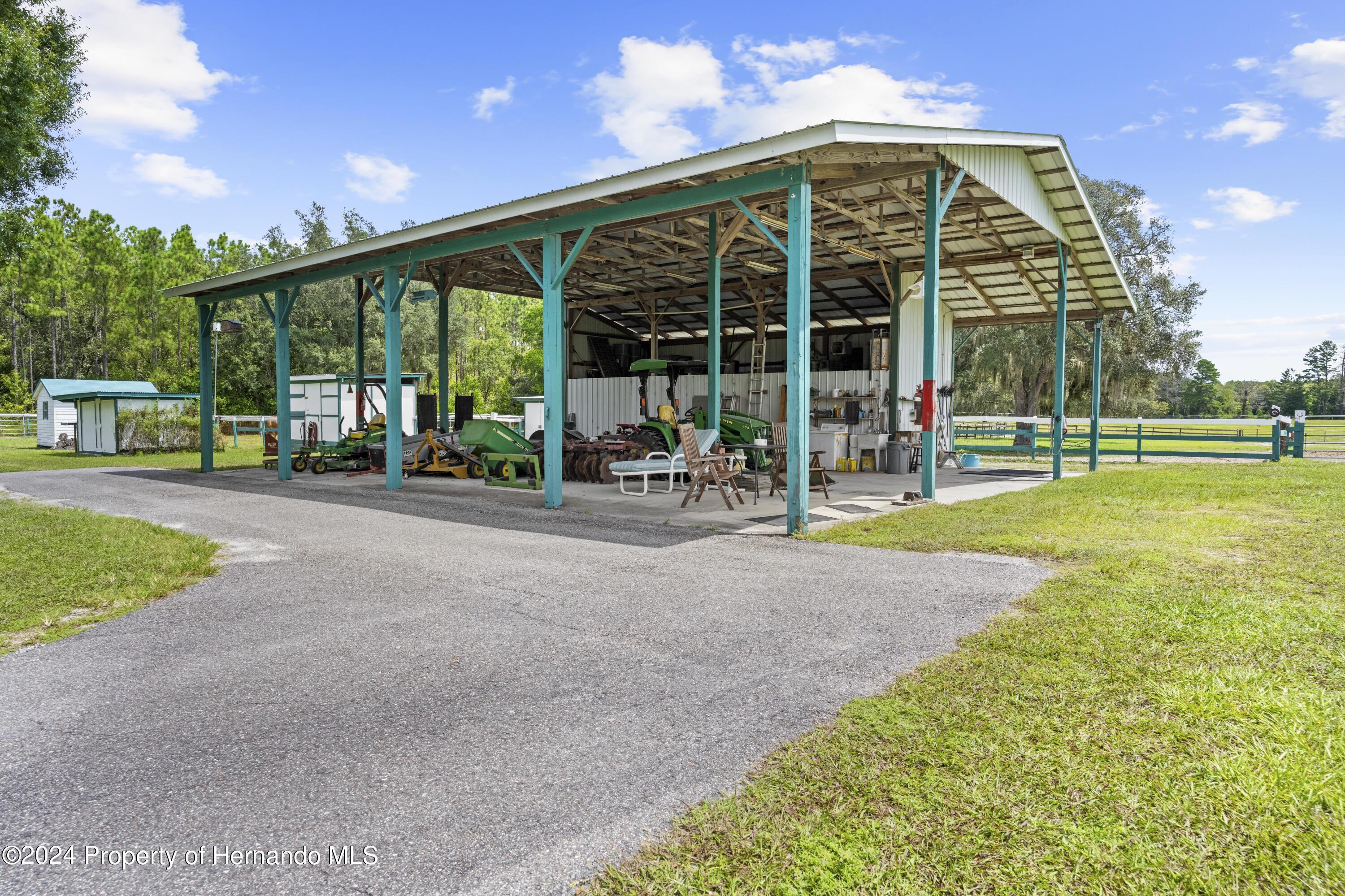 15700 Matis Road, Hudson, Florida image 46