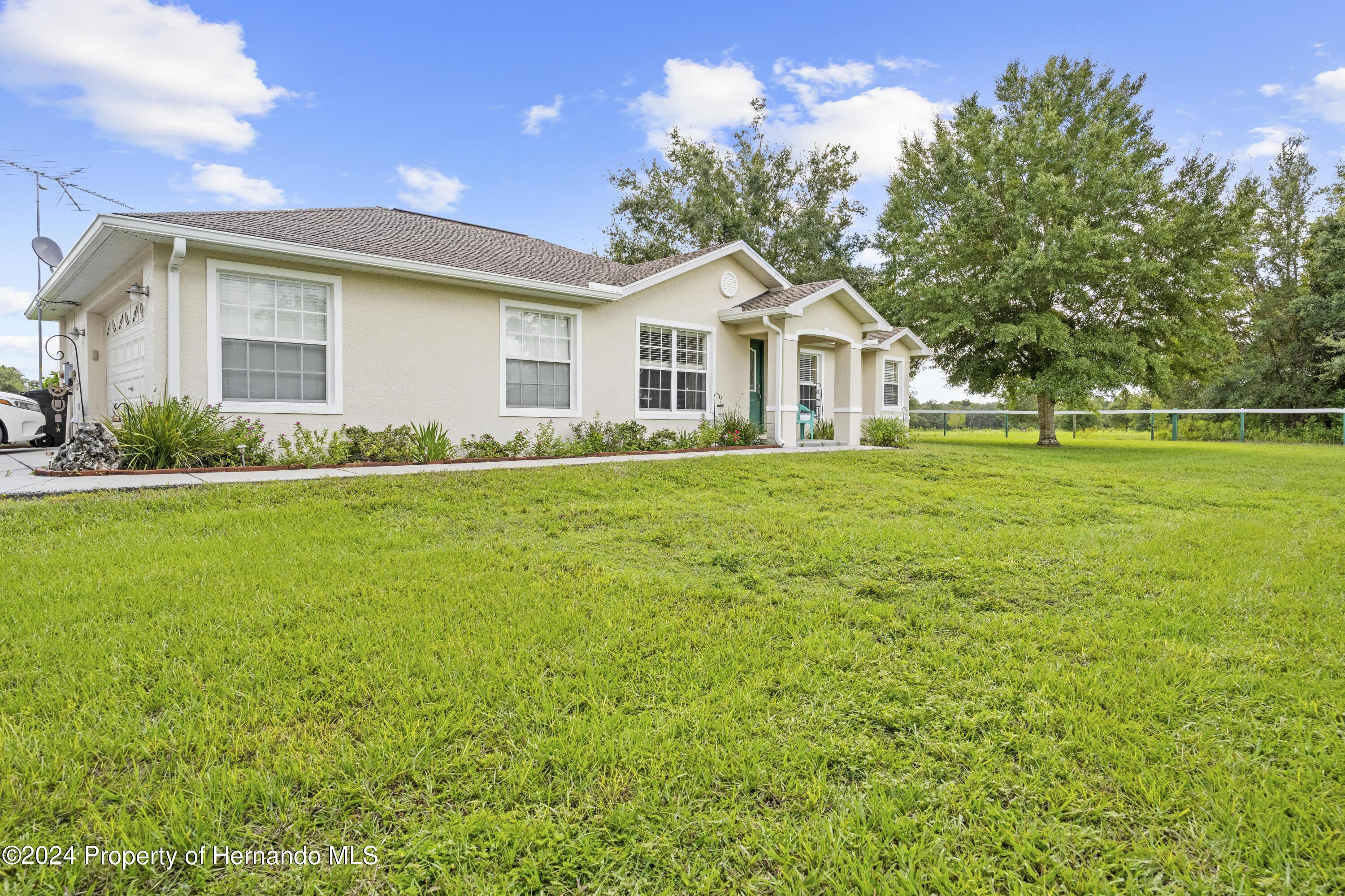 15700 Matis Road, Hudson, Florida image 44