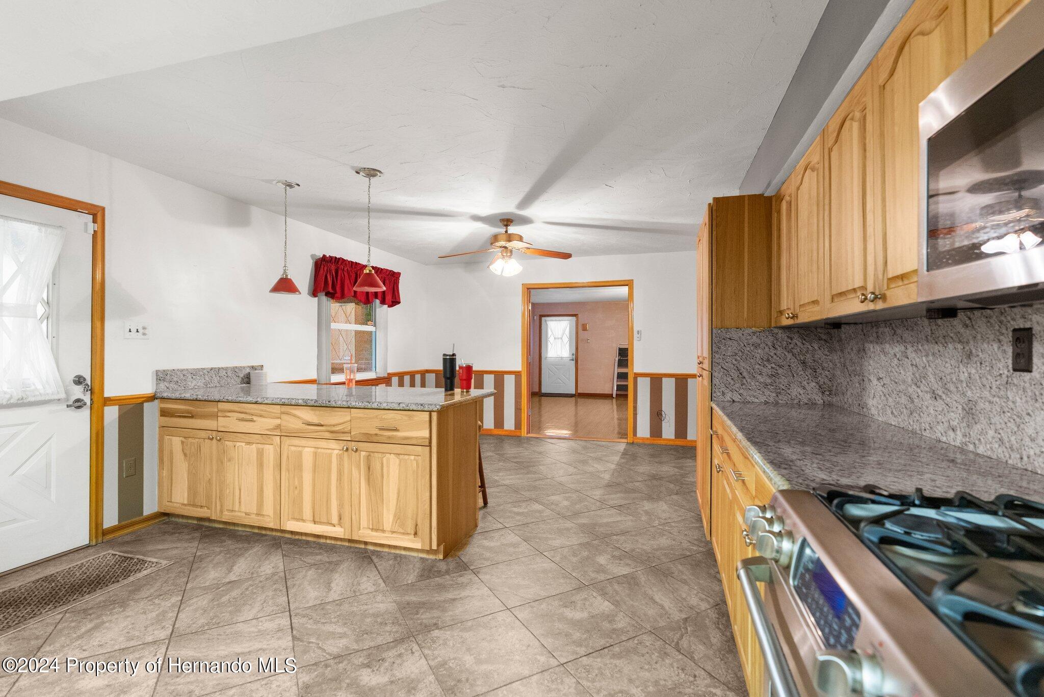 23500 Croom Road, Brooksville, Florida image 17
