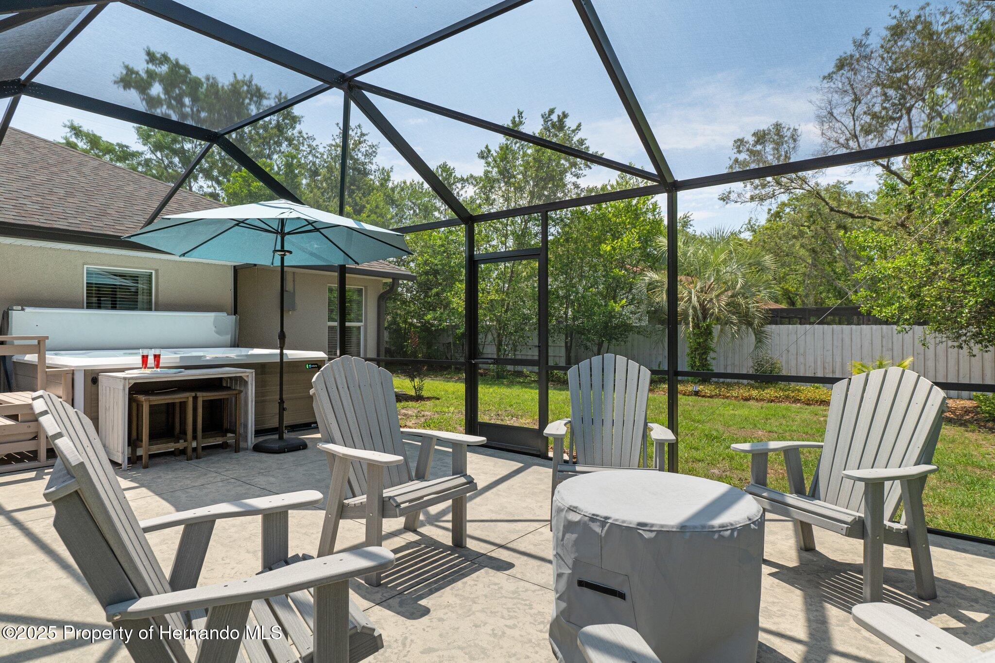 Brooksville, Florida 34604, United States, 3 Bedrooms Bedrooms, ,2 BathroomsBathrooms,Residential,Pending,136565