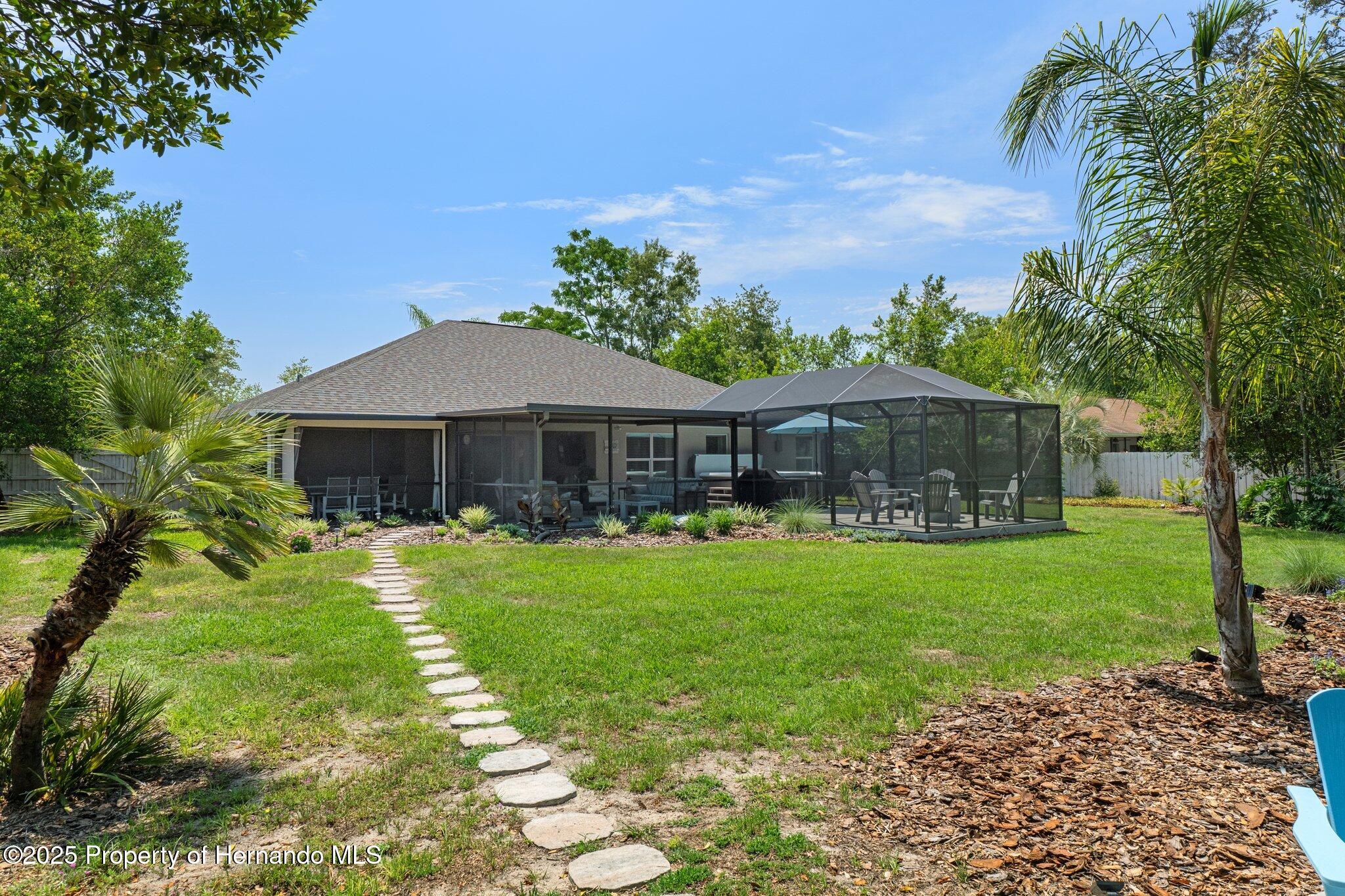Brooksville, Florida 34604, United States, 3 Bedrooms Bedrooms, ,2 BathroomsBathrooms,Residential,Pending,136565