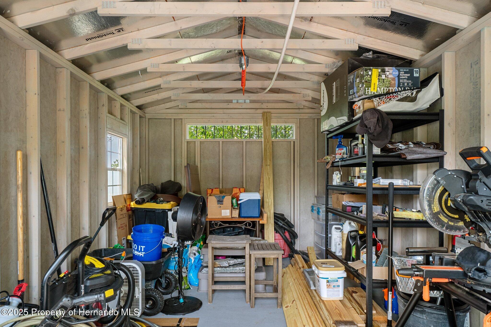 Brooksville, Florida 34604, United States, 3 Bedrooms Bedrooms, ,2 BathroomsBathrooms,Residential,Pending,136565