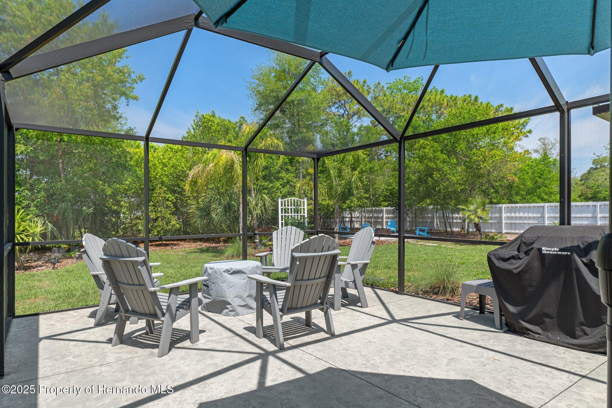 Brooksville, Florida 34604, United States, 3 Bedrooms Bedrooms, ,2 BathroomsBathrooms,Residential,Pending,136565