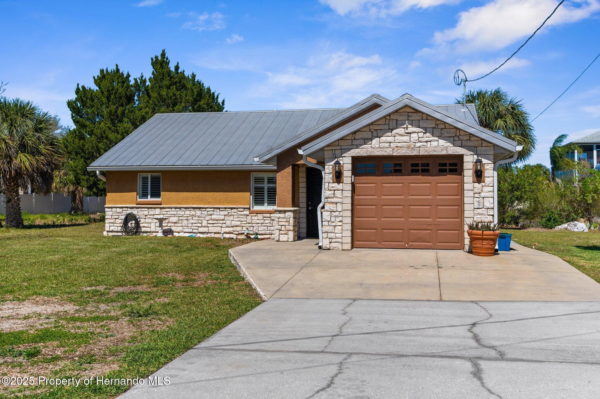 3609 Flamingo Boulevard, HERNANDO BEACH, Florida image 3