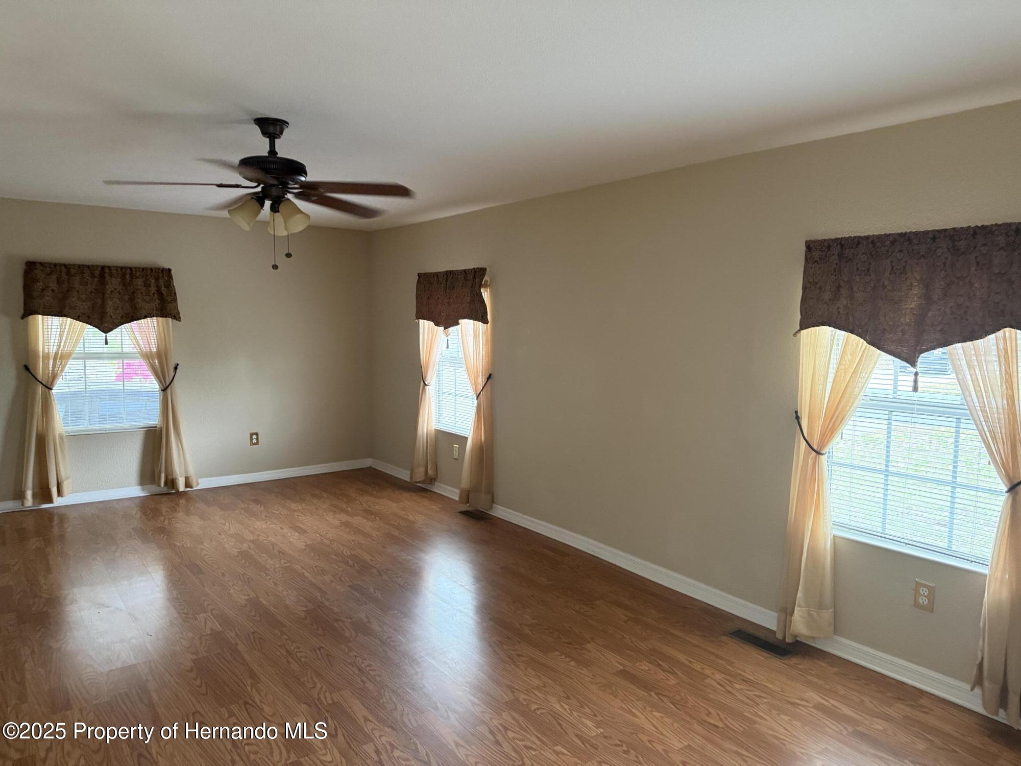 12077 Fairway Avenue, Brooksville, Florida image 5