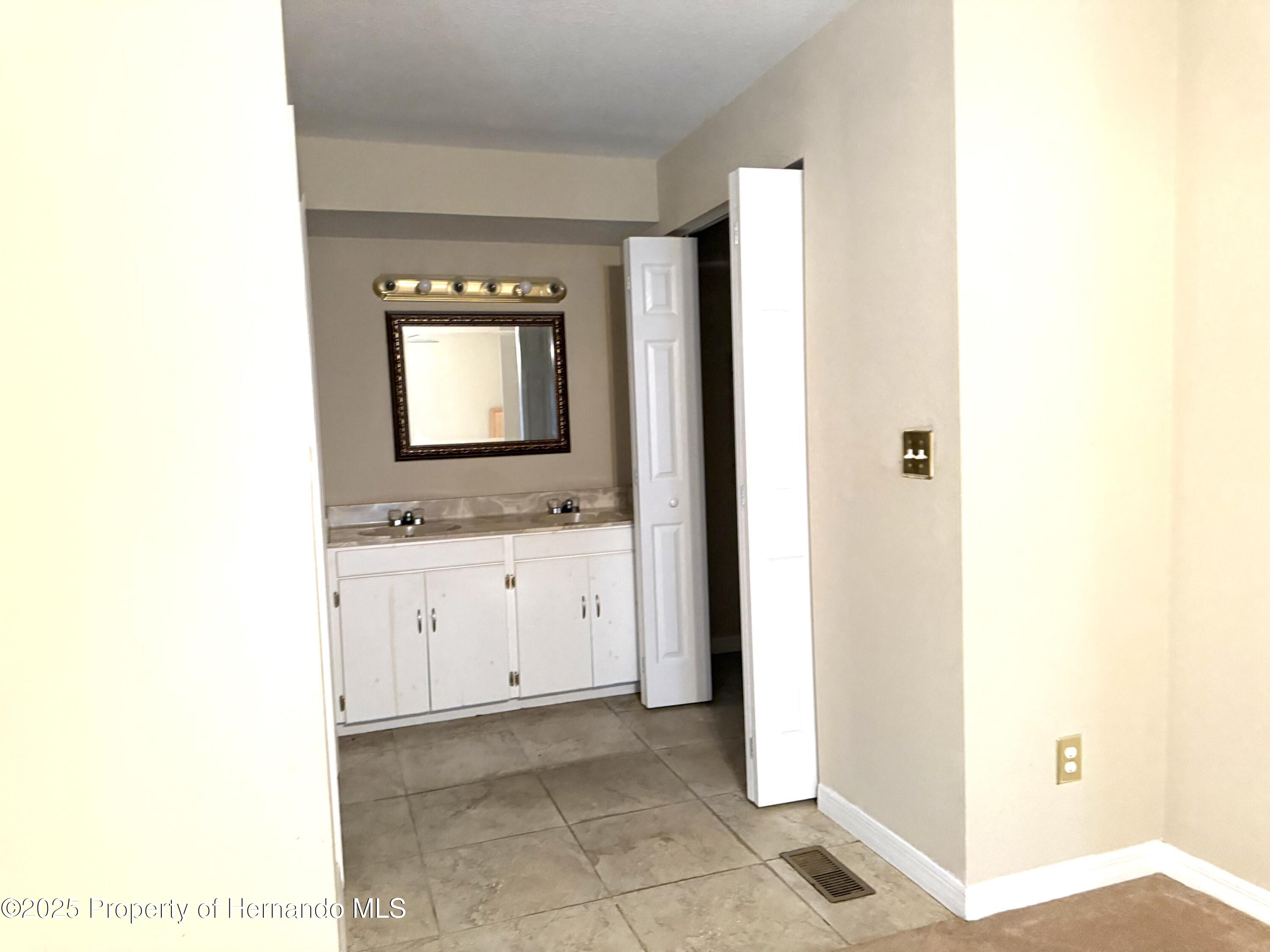 12077 Fairway Avenue, Brooksville, Florida image 16