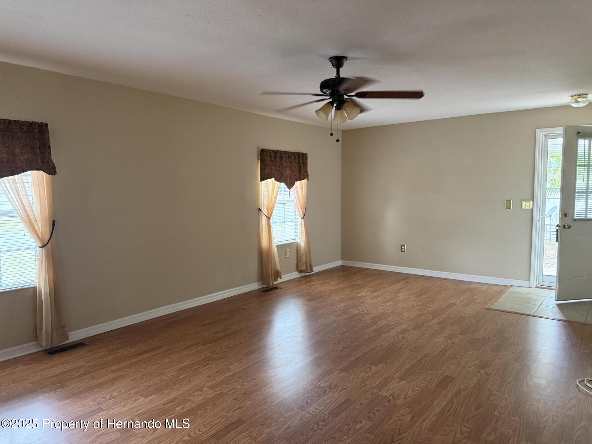 12077 Fairway Avenue, Brooksville, Florida image 4
