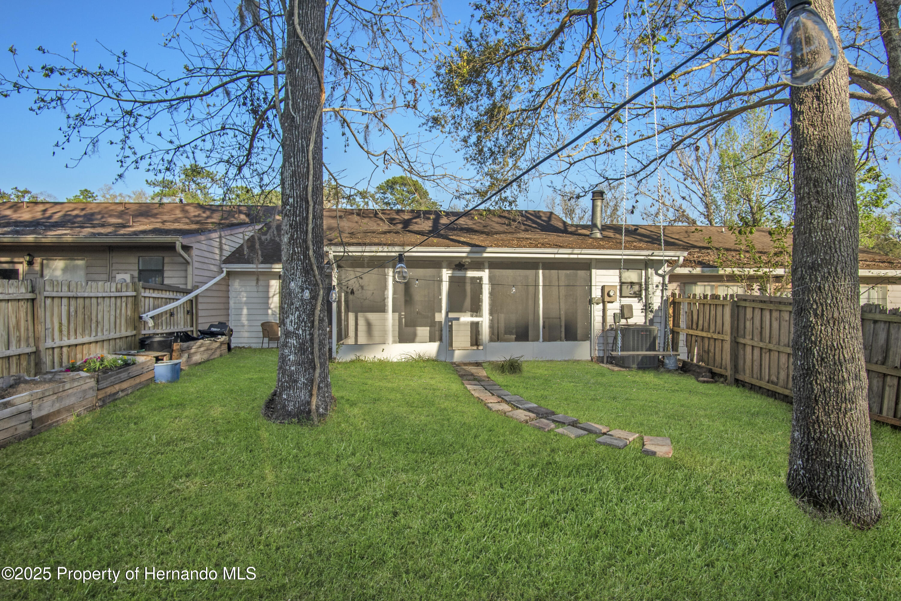 836 Village Drive, Brooksville, Florida image 24