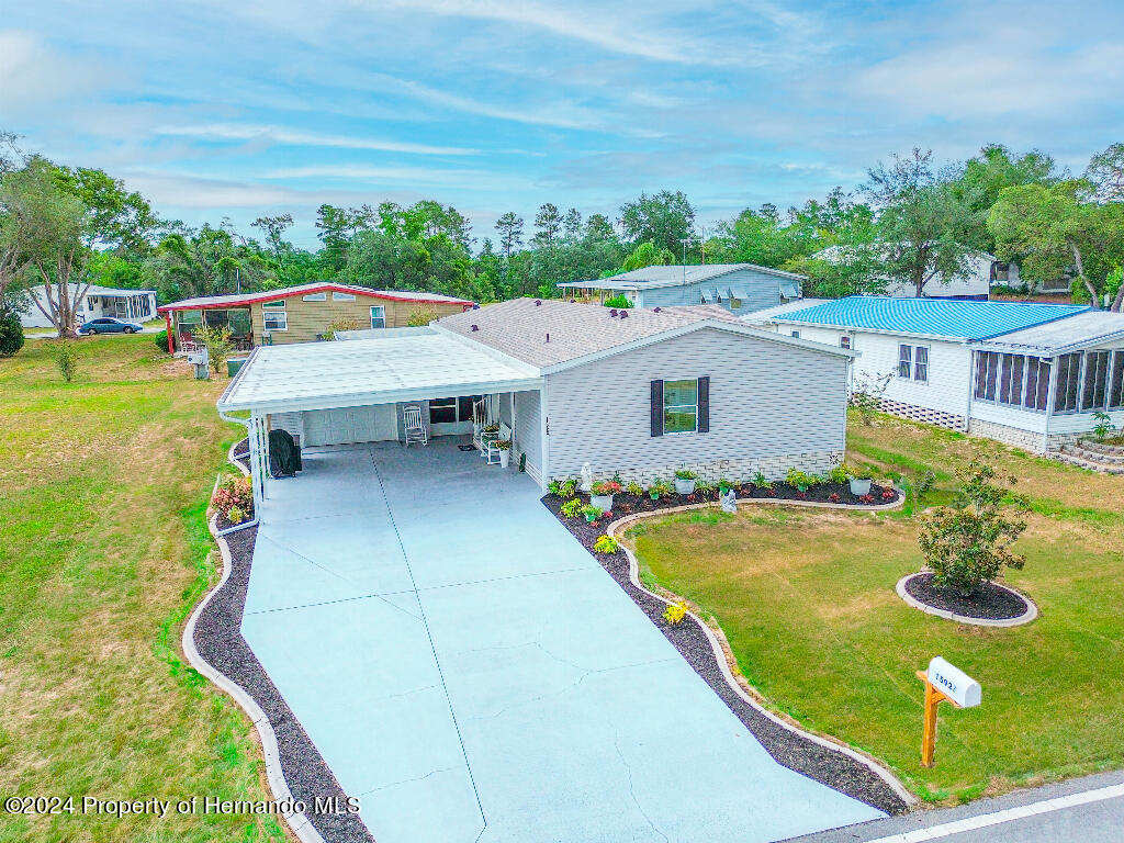 15922 Brookridge Boulevard, Brooksville, Florida image 1