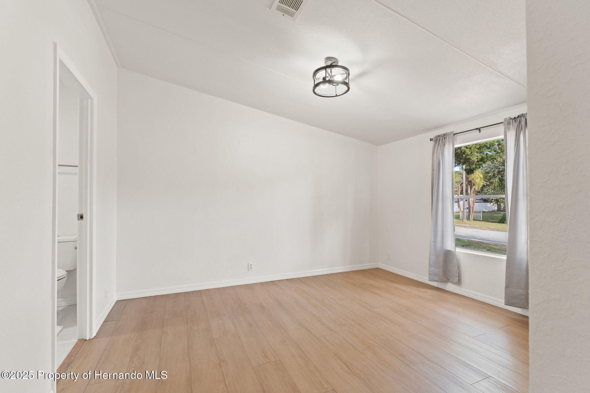 7504 Sealawn Drive, Spring Hill, Florida image 16