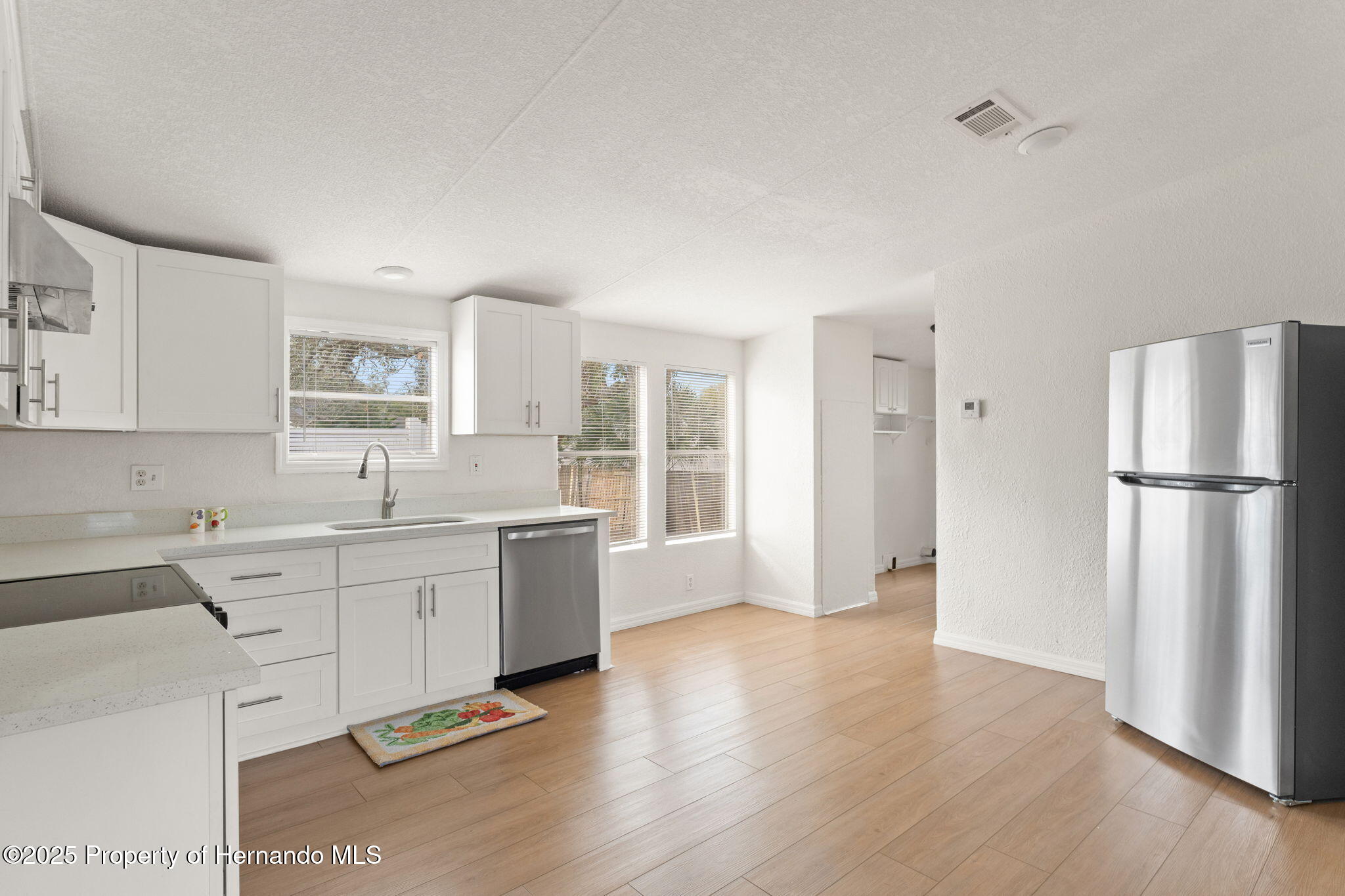 7504 Sealawn Drive, Spring Hill, Florida image 12