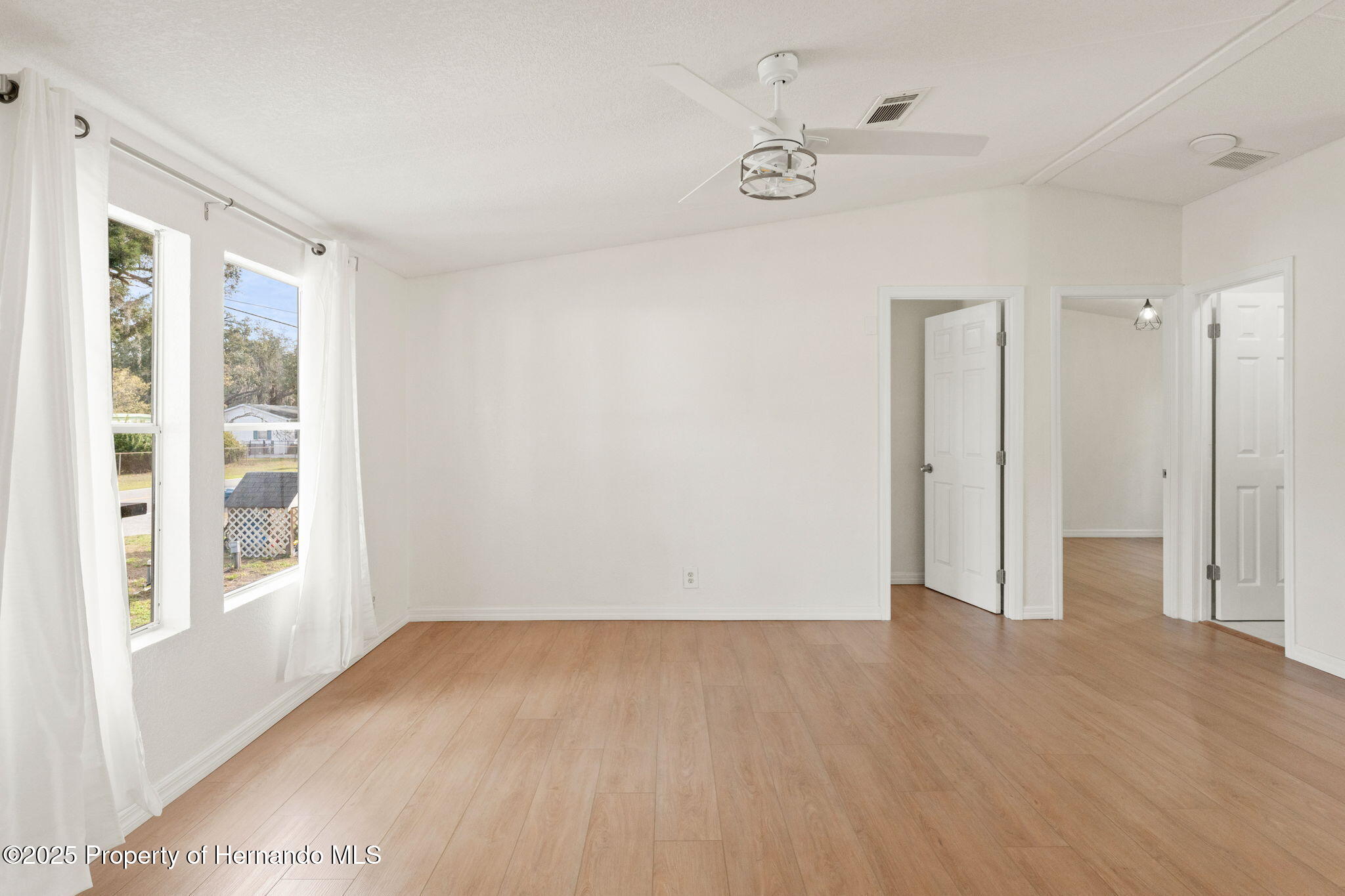 7504 Sealawn Drive, Spring Hill, Florida image 6