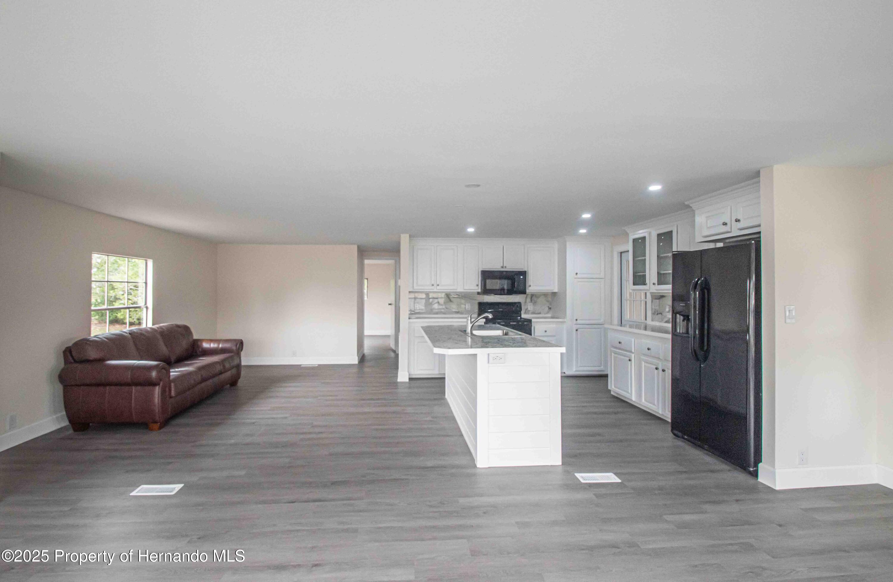 14790 Rialto Avenue, Brooksville, Florida image 9