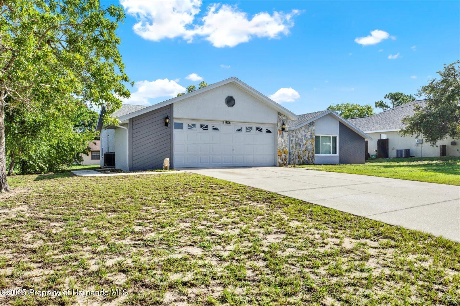 Spring Hill, Florida 34609, United States, 3 Bedrooms Bedrooms, ,2 BathroomsBathrooms,Residential,Active,174493