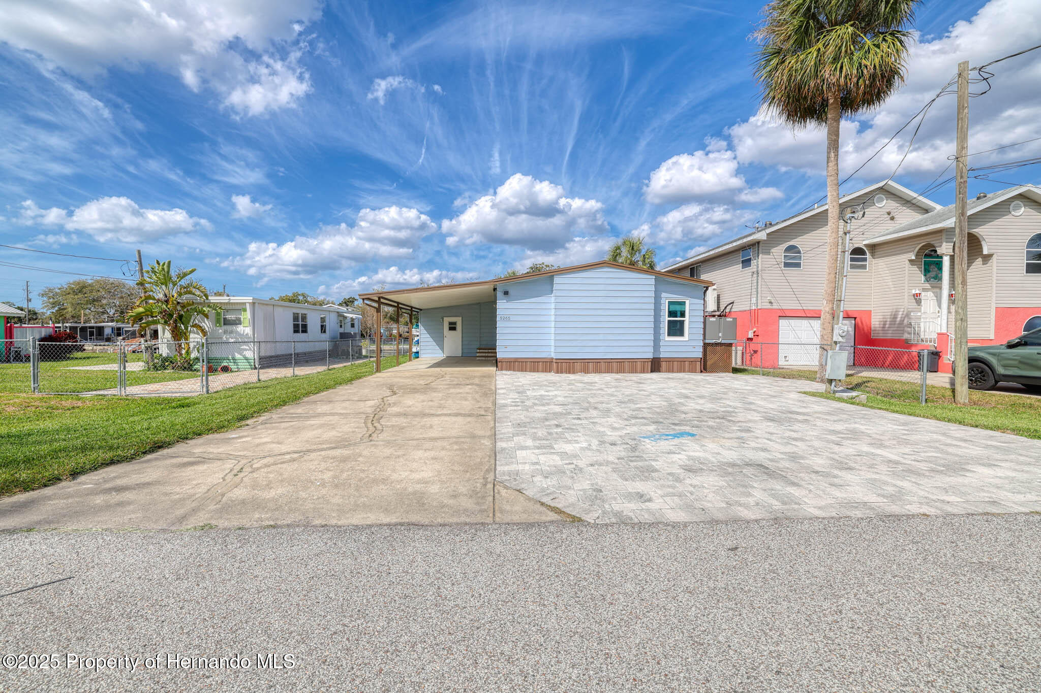 5265 Palisade Drive, Weeki Wachee, Florida image 7