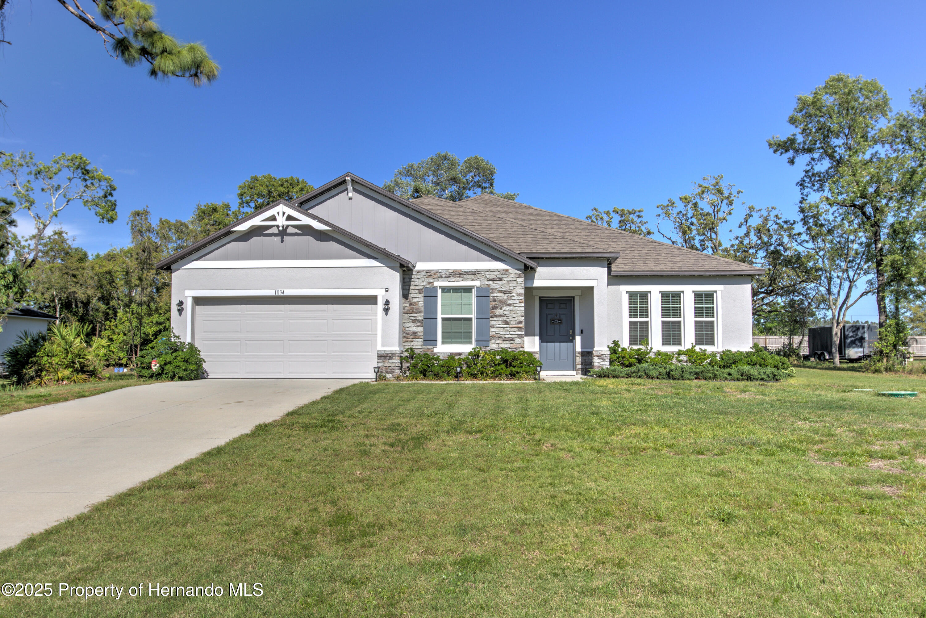 11134 Horned Owl Road, Weeki Wachee, Florida image 1