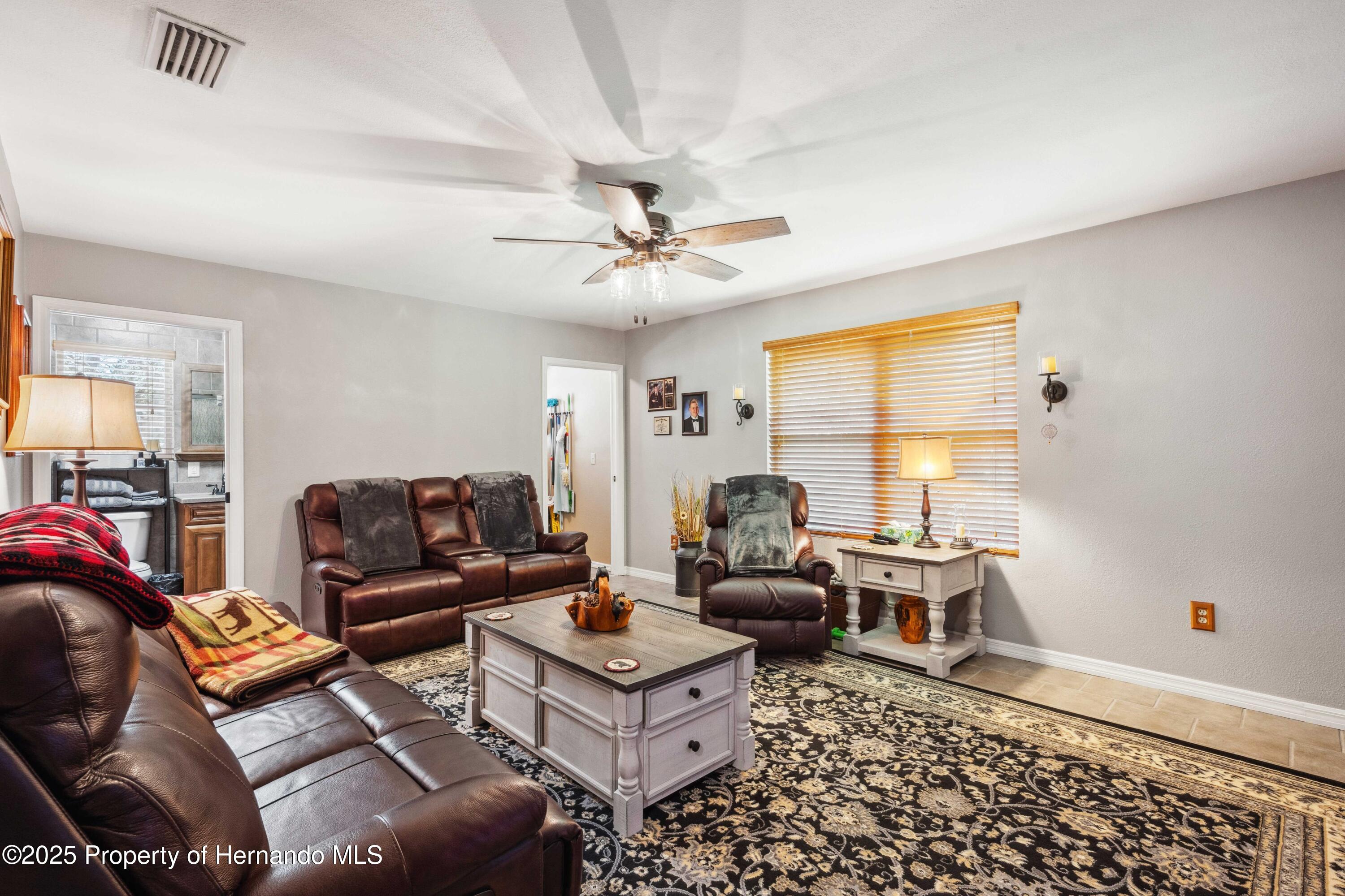 35031 Shale Street, Webster, Florida image 6