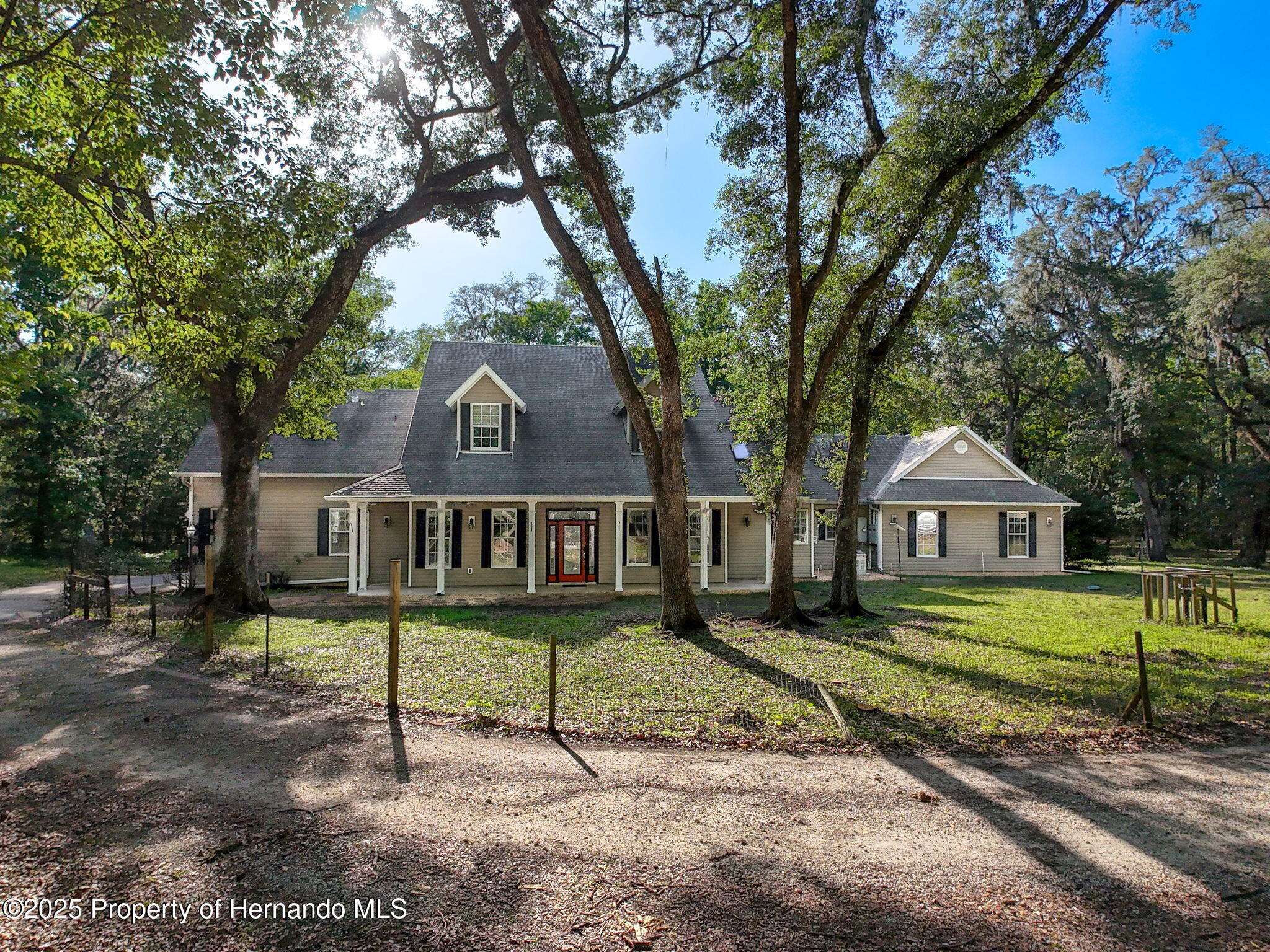 18308 Valor Path, Brooksville, Florida image 3