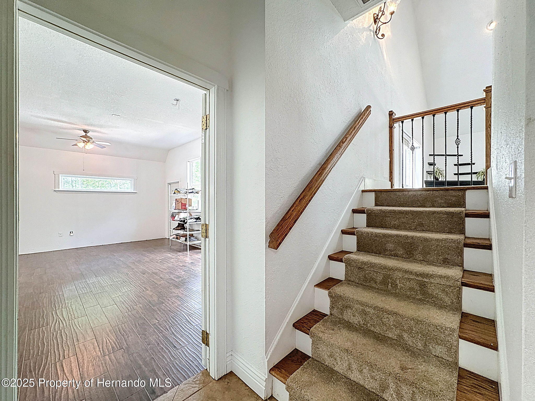18308 Valor Path, Brooksville, Florida image 41