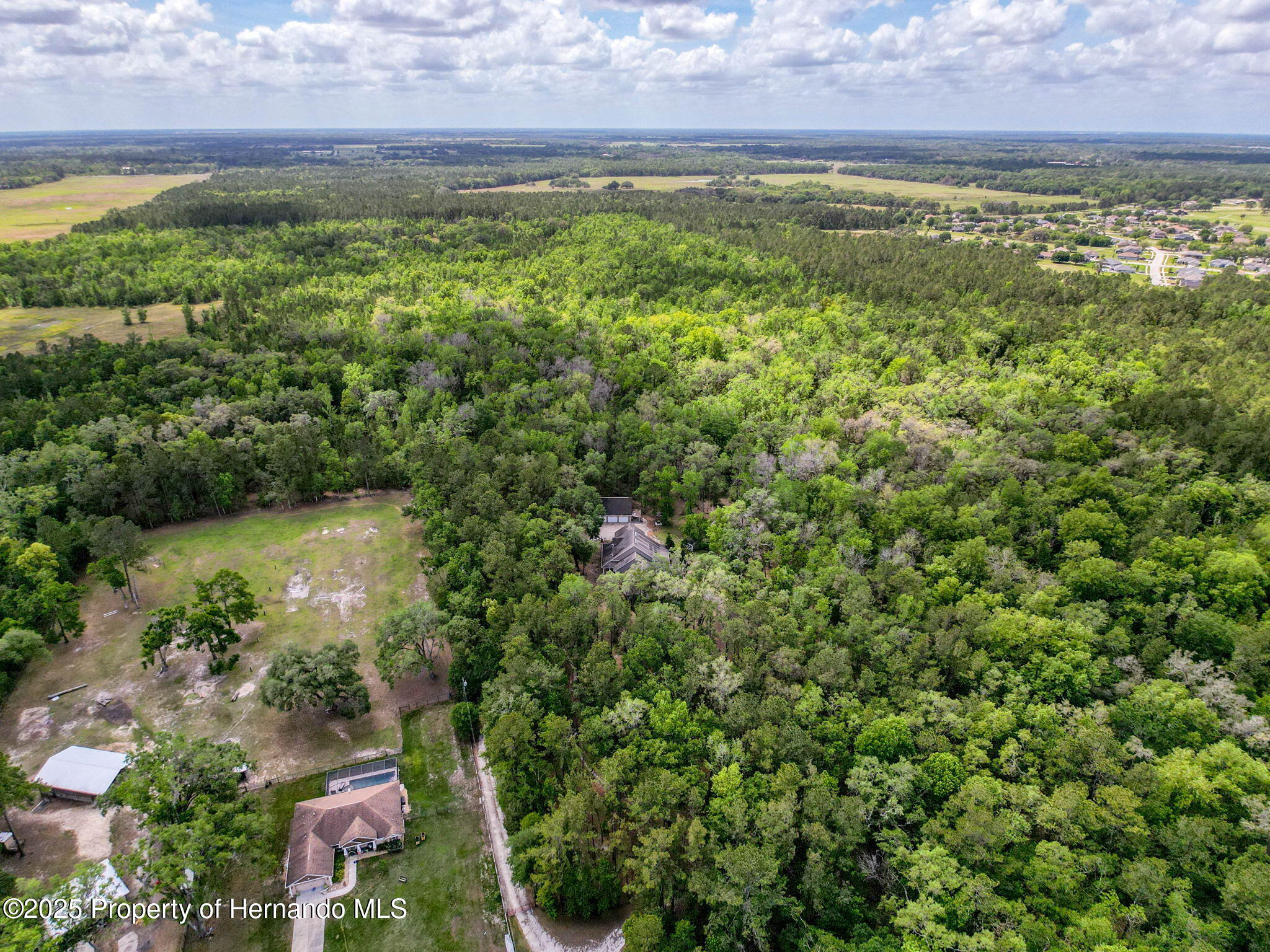 18308 Valor Path, Brooksville, Florida image 31