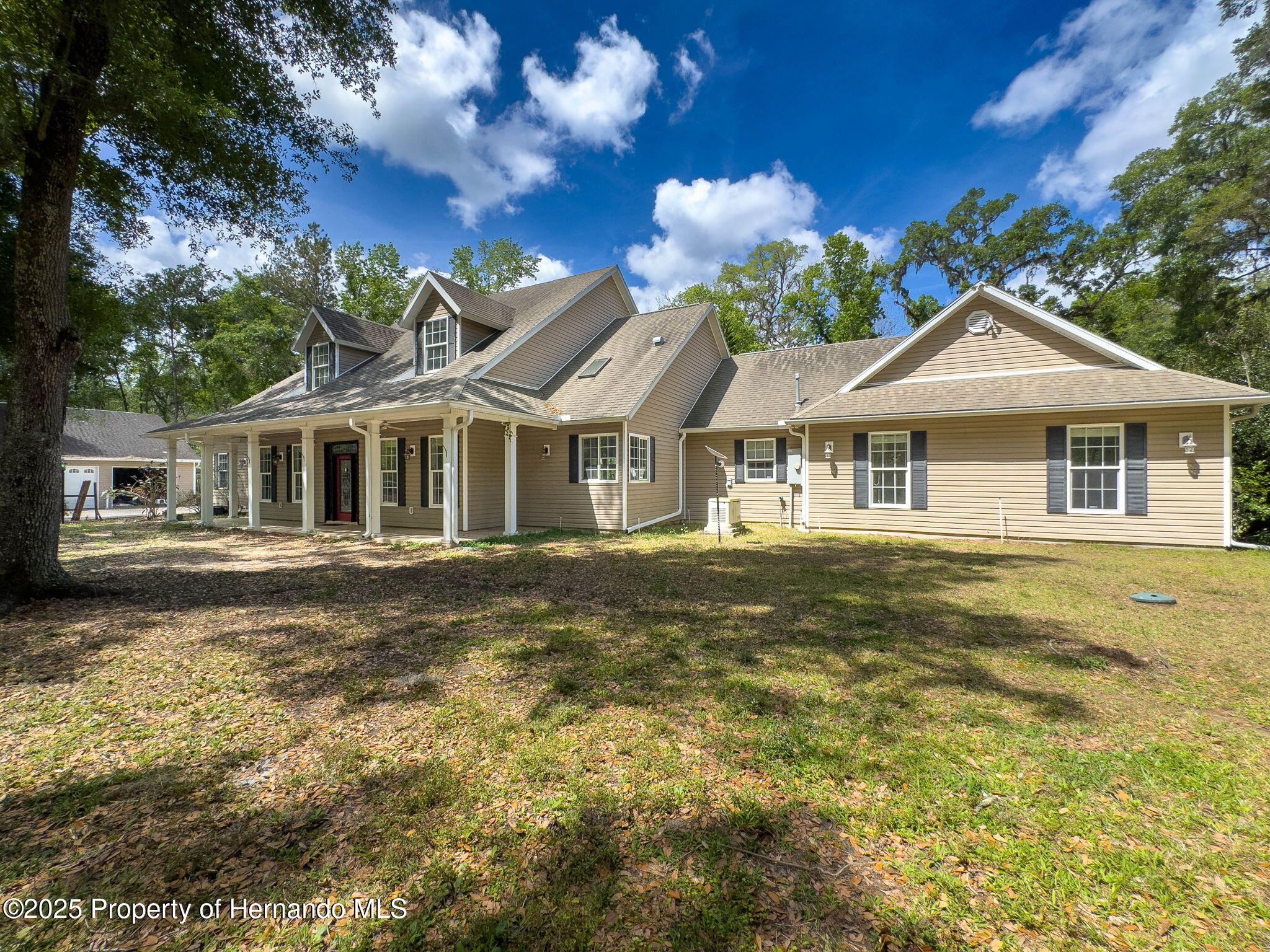 18308 Valor Path, Brooksville, Florida image 16