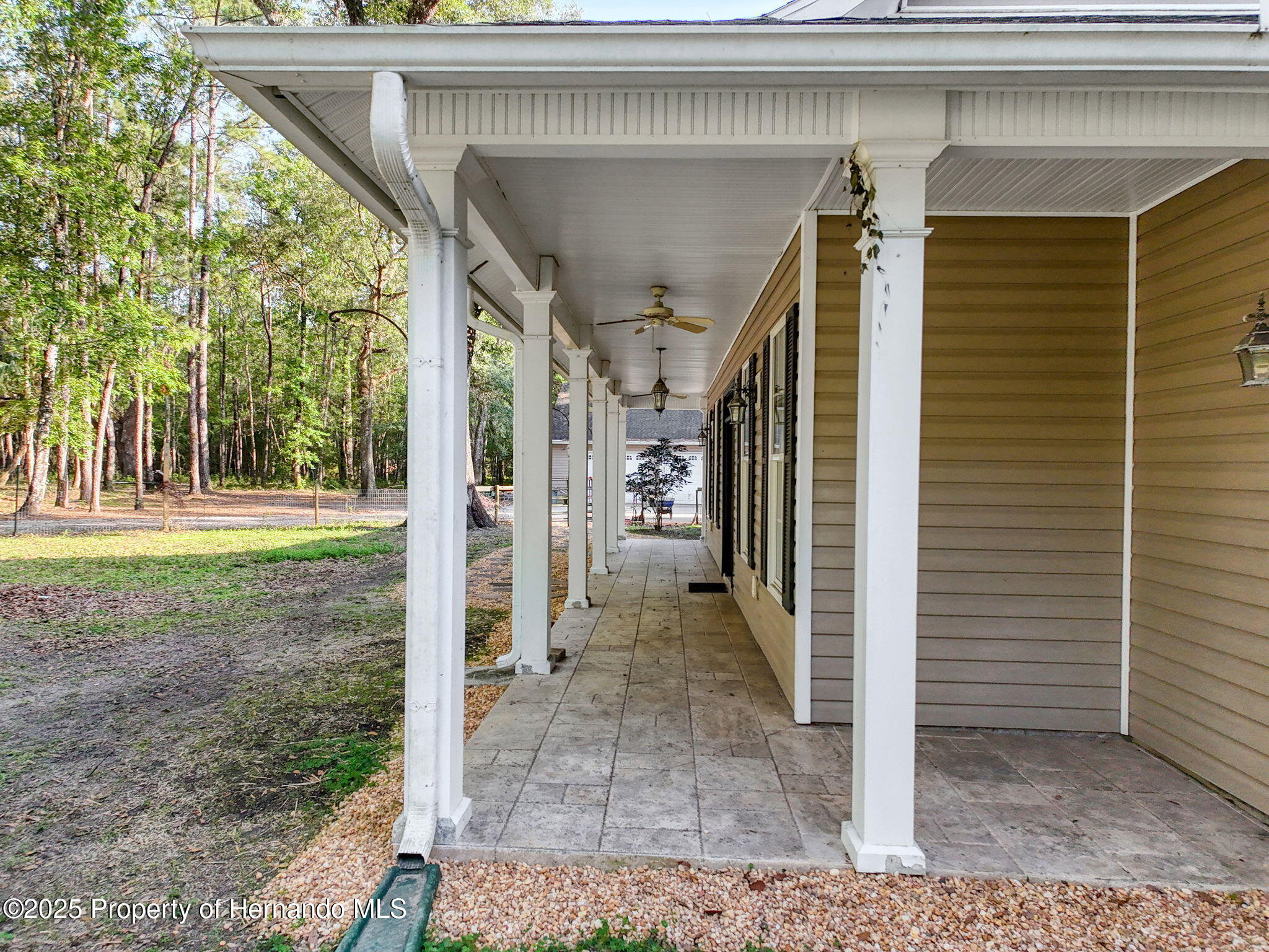 18308 Valor Path, Brooksville, Florida image 7