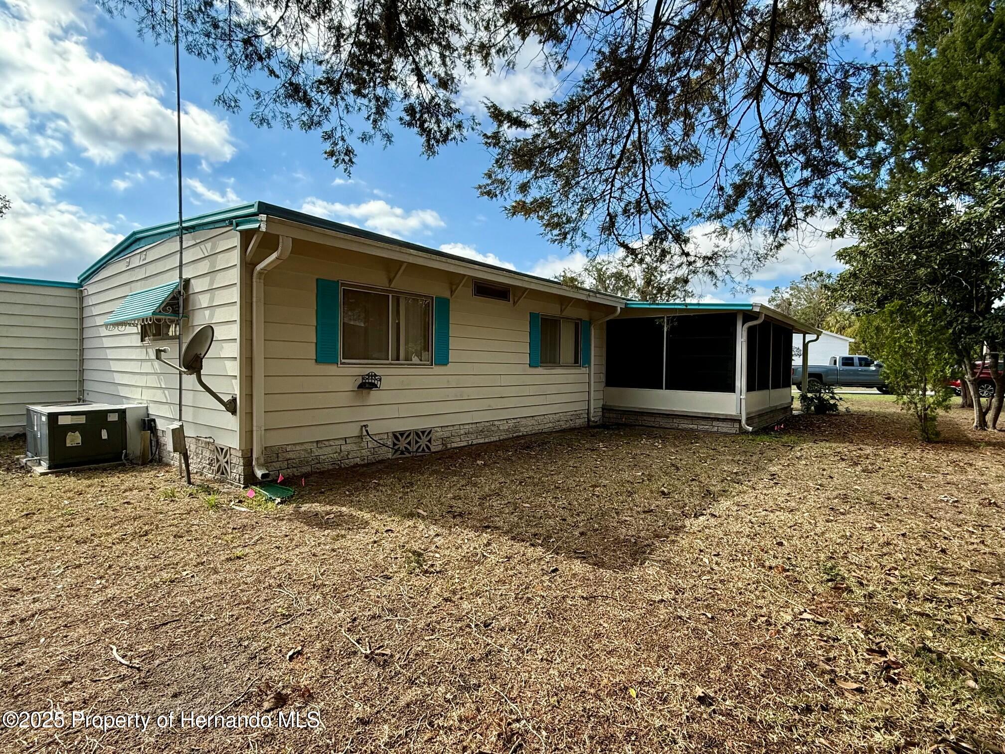 12062 Formosa Street, Brooksville, Florida image 32