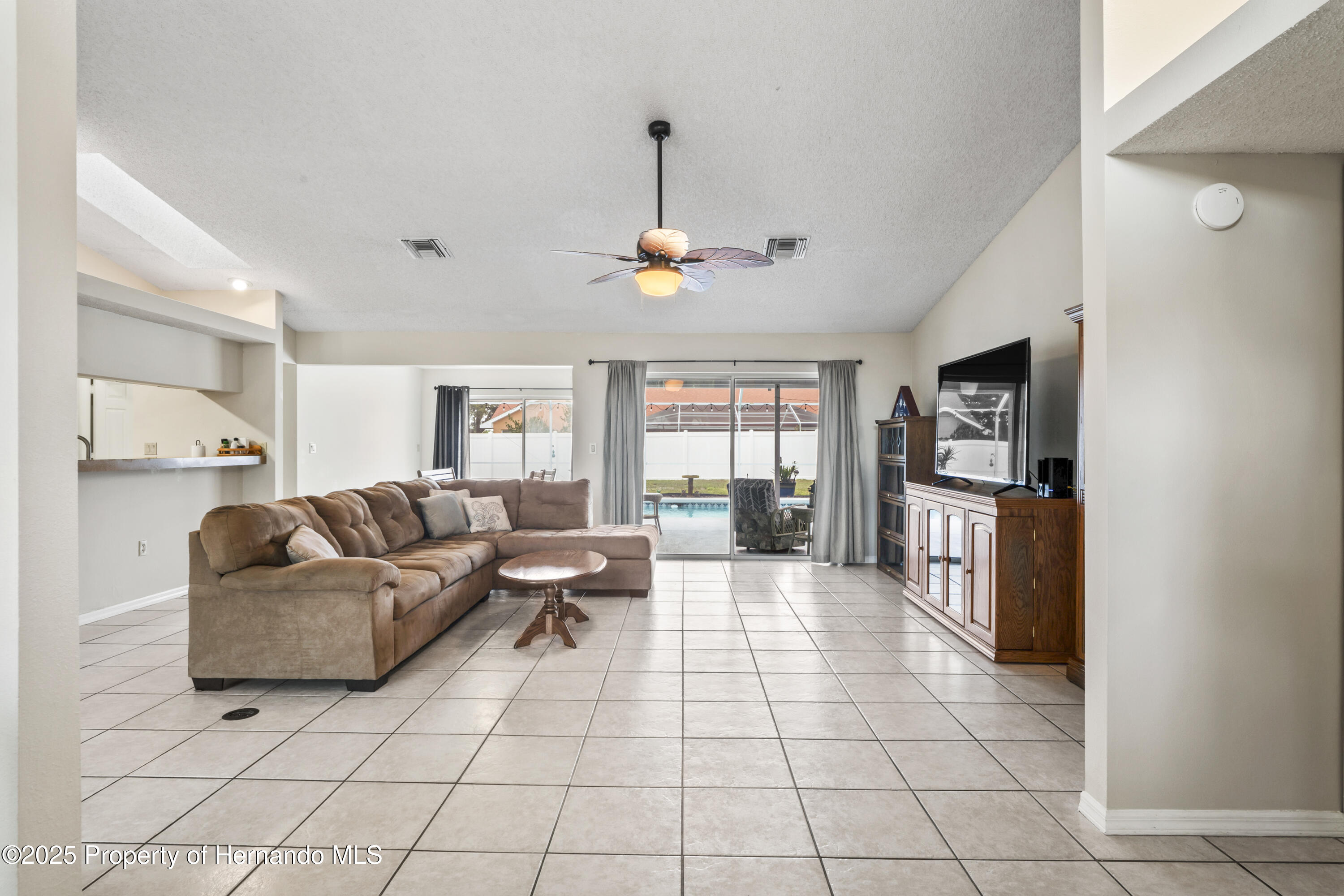 10235 Skyland Street, Spring Hill, Florida image 6