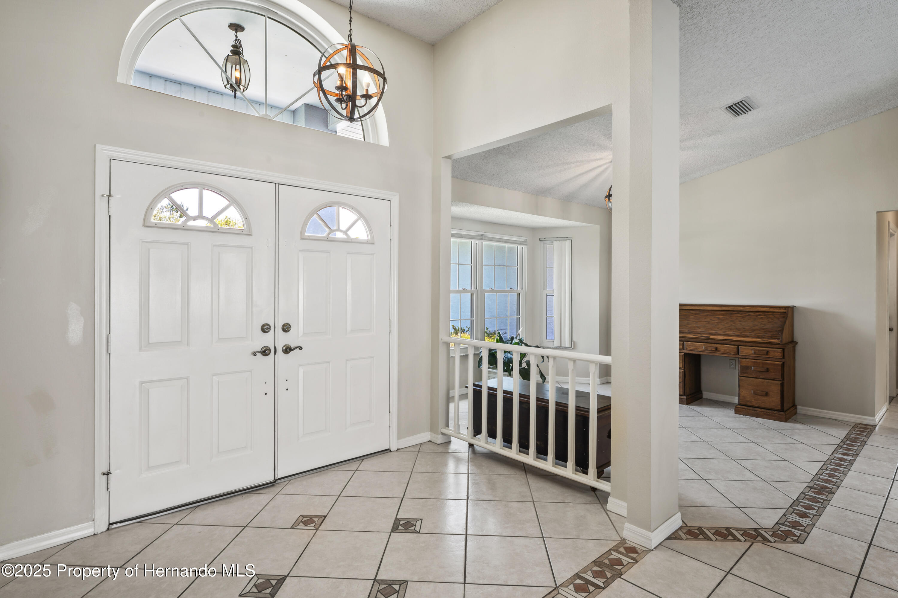 10235 Skyland Street, Spring Hill, Florida image 7