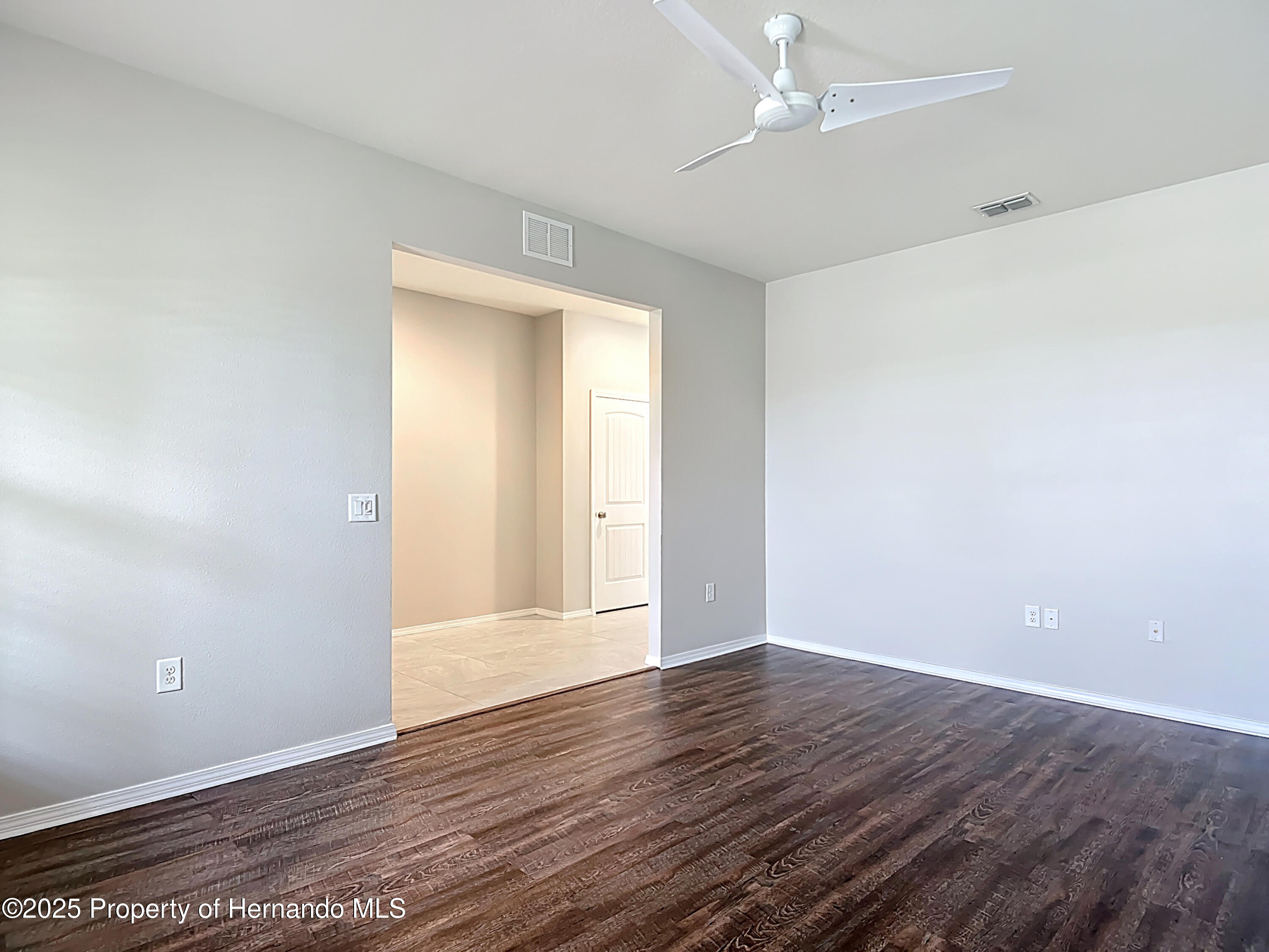 15579 Stone House Drive, Brooksville, Florida image 16