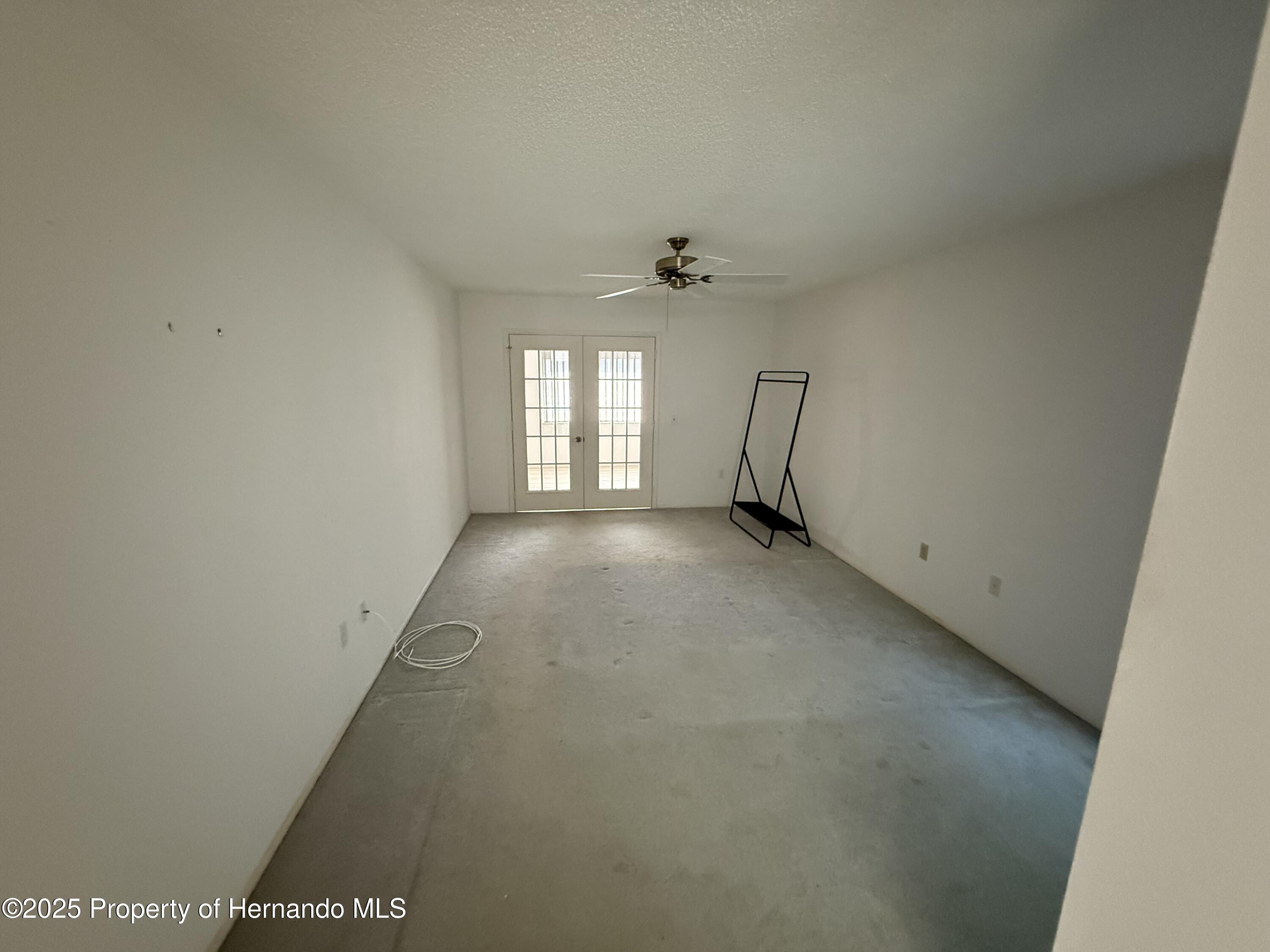 6585 Pine Meadows Drive, Spring Hill, Florida image 9