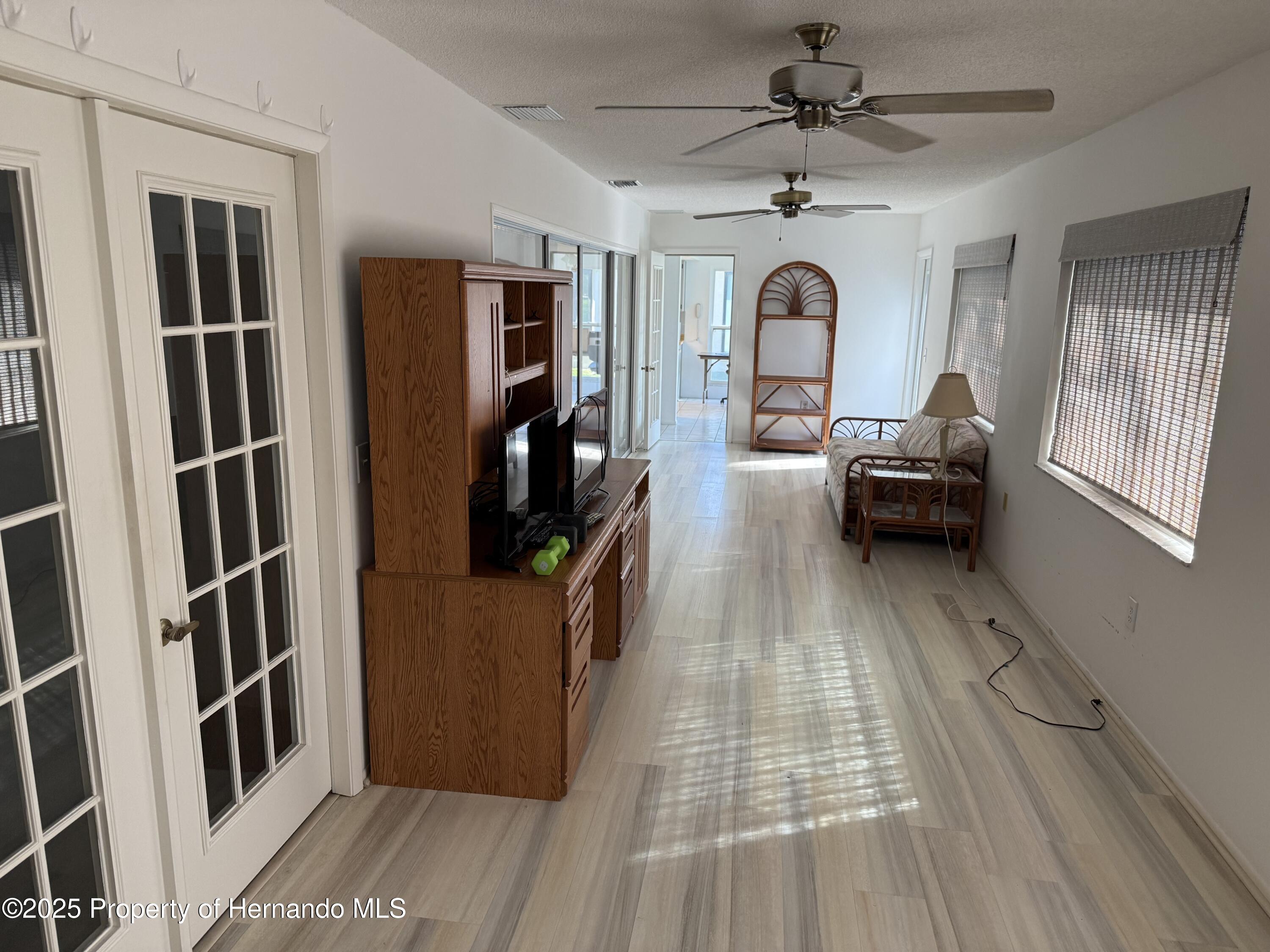 6585 Pine Meadows Drive, Spring Hill, Florida image 5