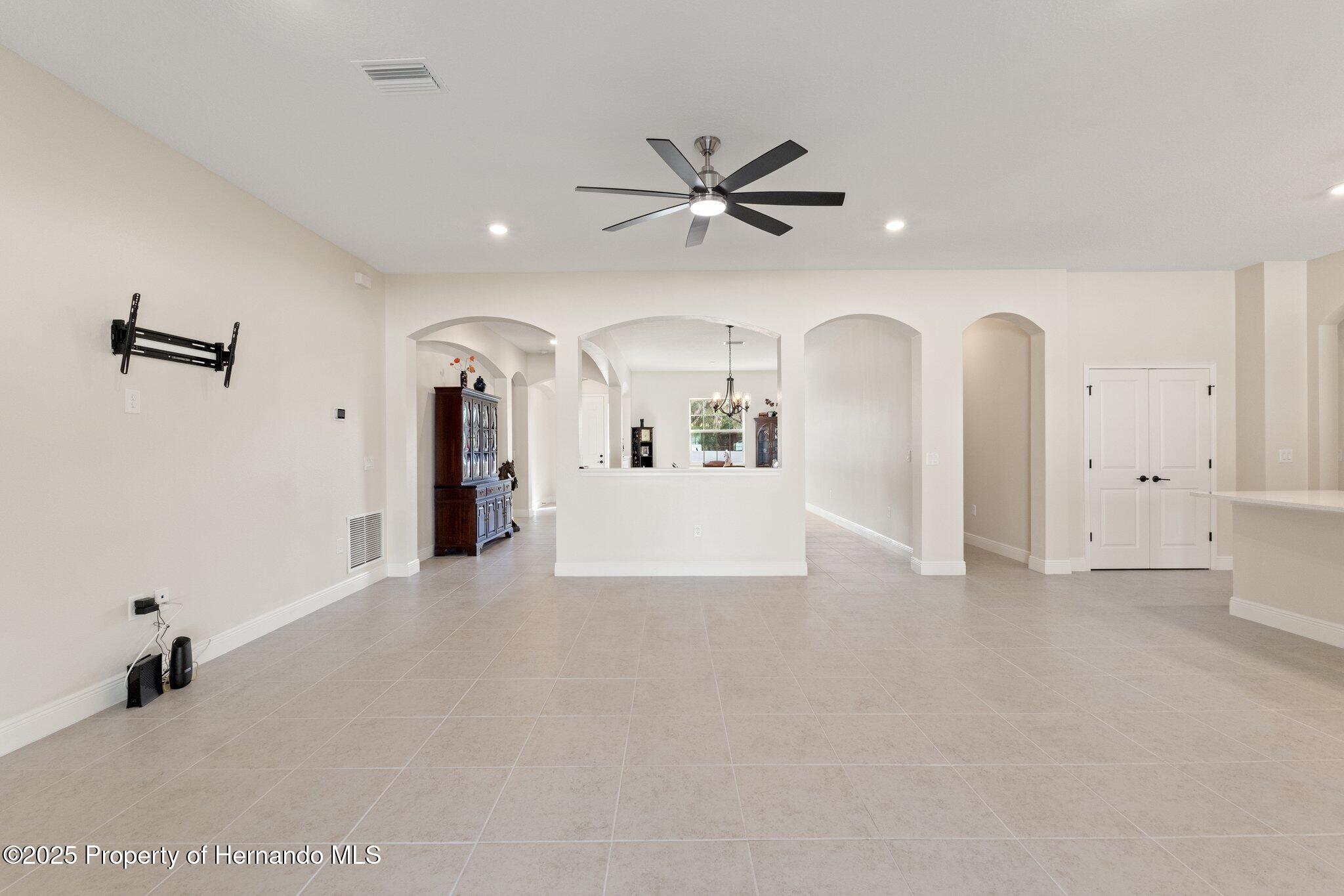 14421 Nonna Sky Drive, Spring Hill, Florida image 7