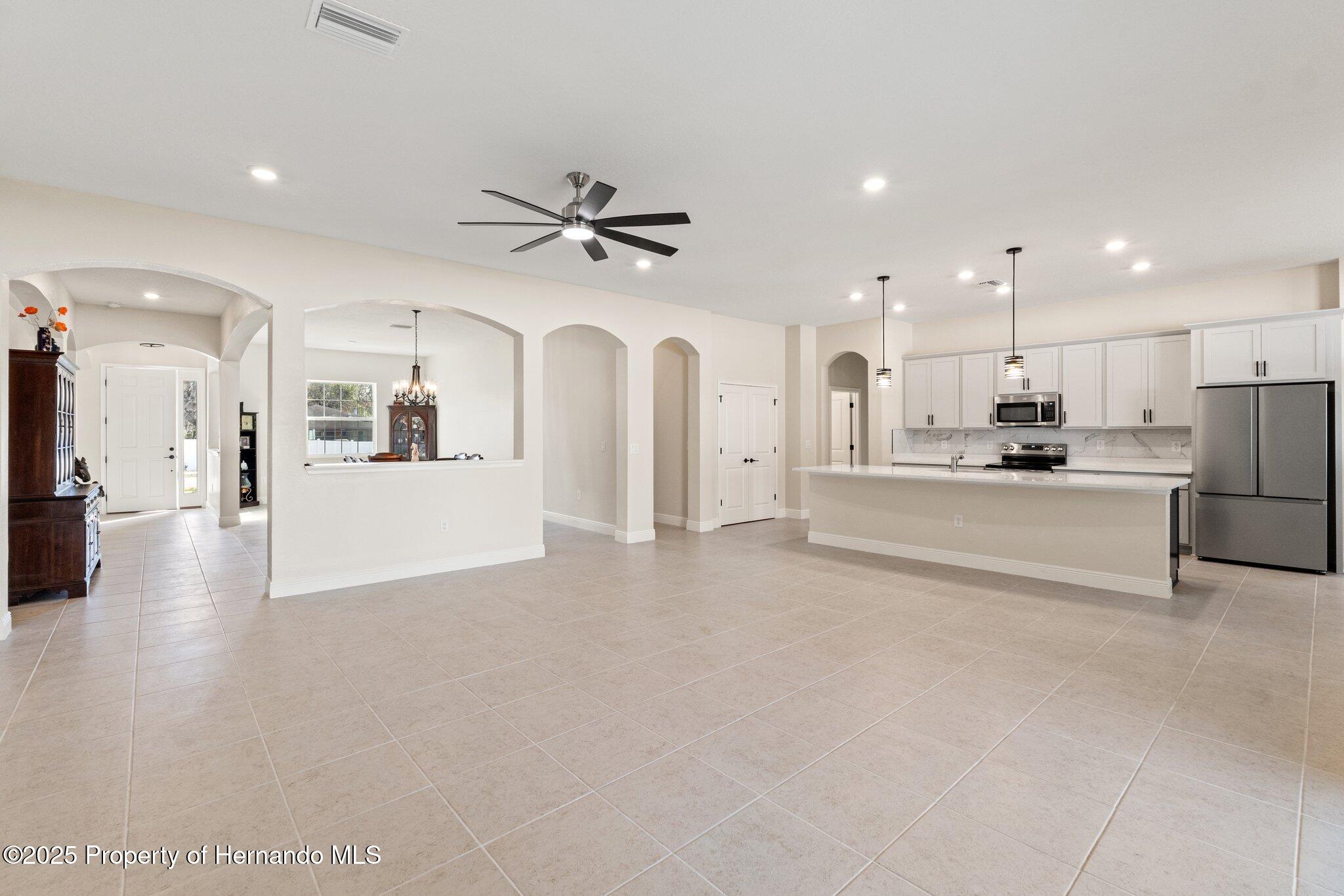 14421 Nonna Sky Drive, Spring Hill, Florida image 6