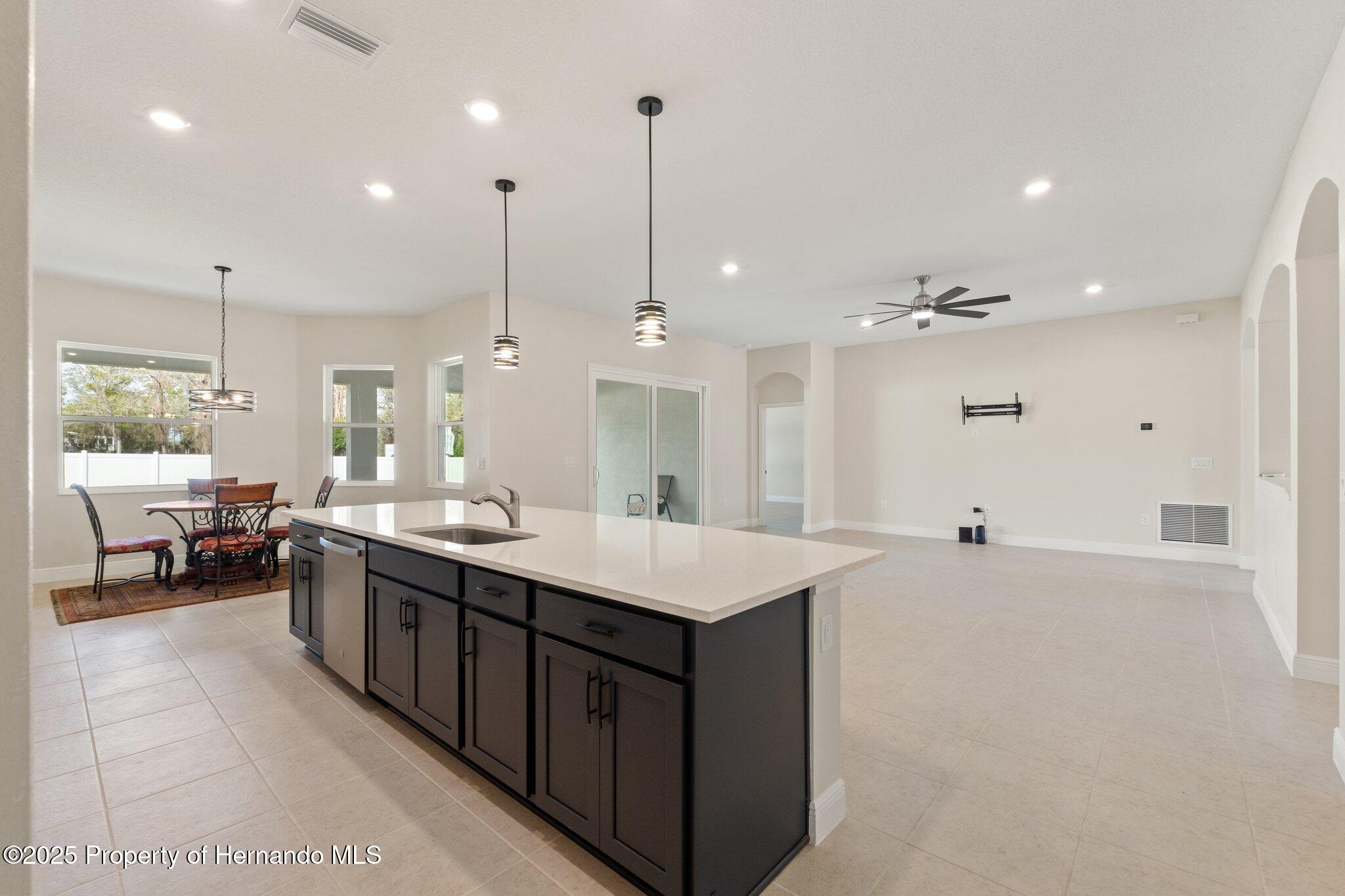14421 Nonna Sky Drive, Spring Hill, Florida image 14