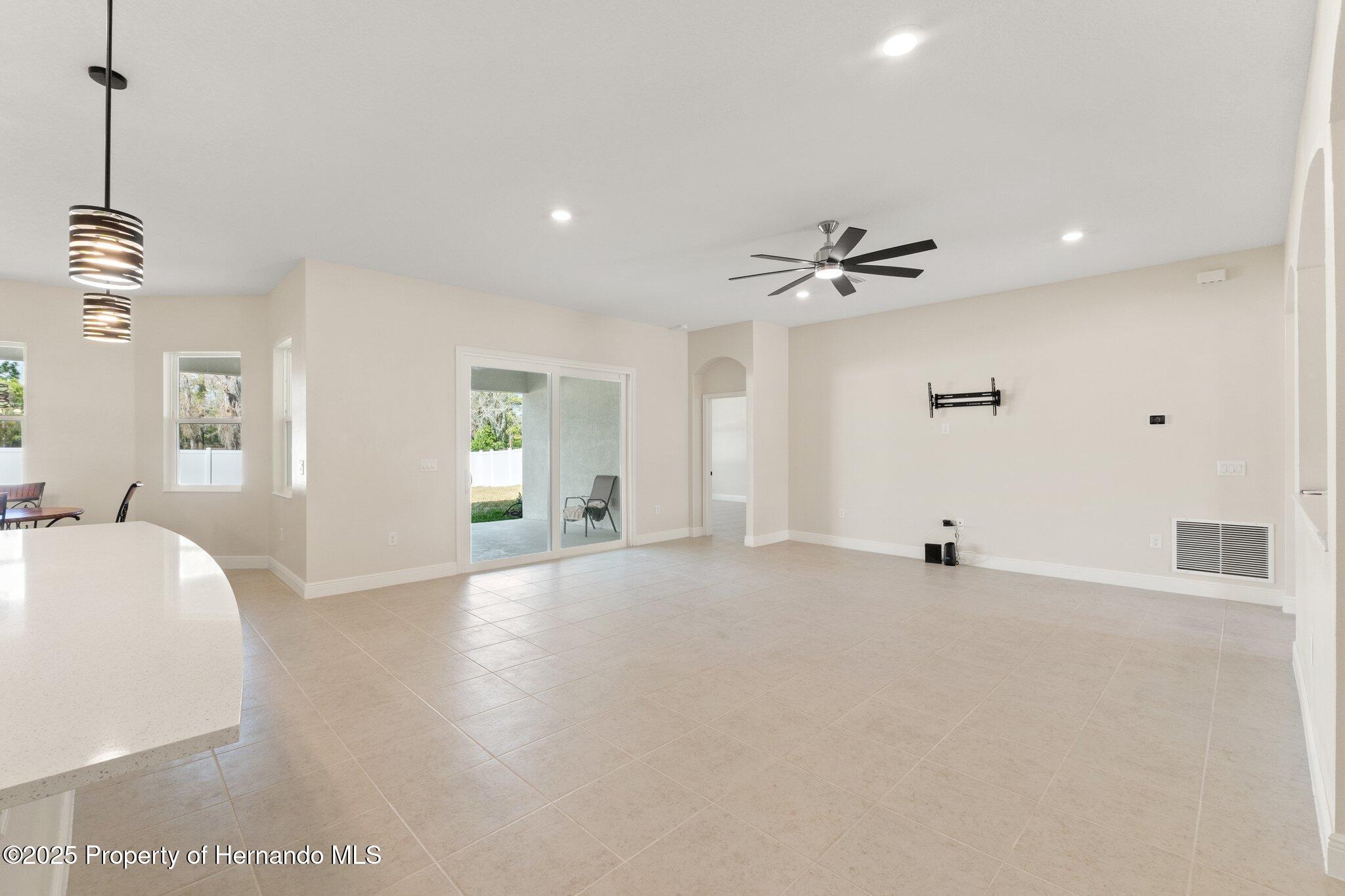 14421 Nonna Sky Drive, Spring Hill, Florida image 11