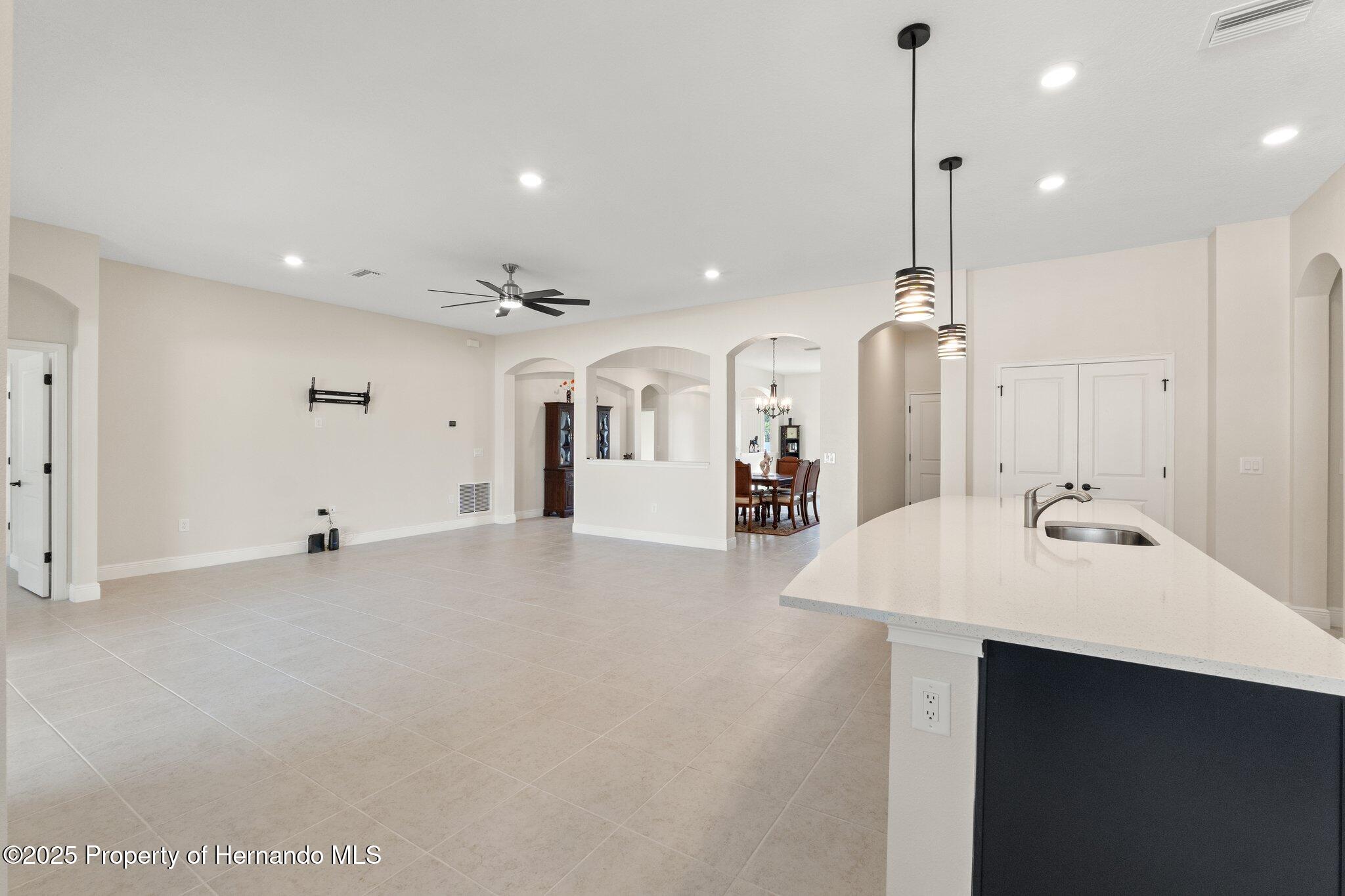 14421 Nonna Sky Drive, Spring Hill, Florida image 8