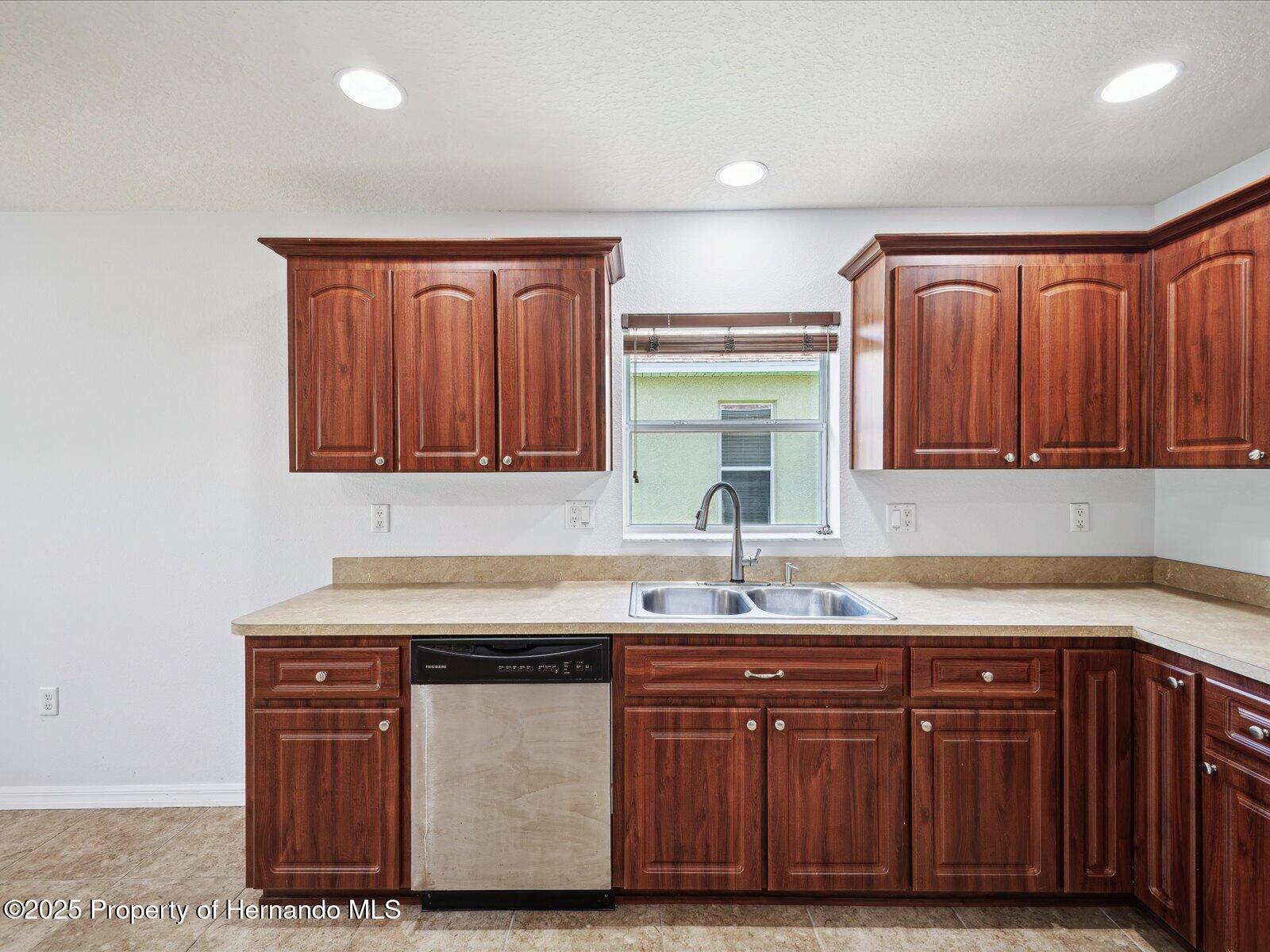 4321 High Ridge Avenue, Spring Hill, Florida image 9