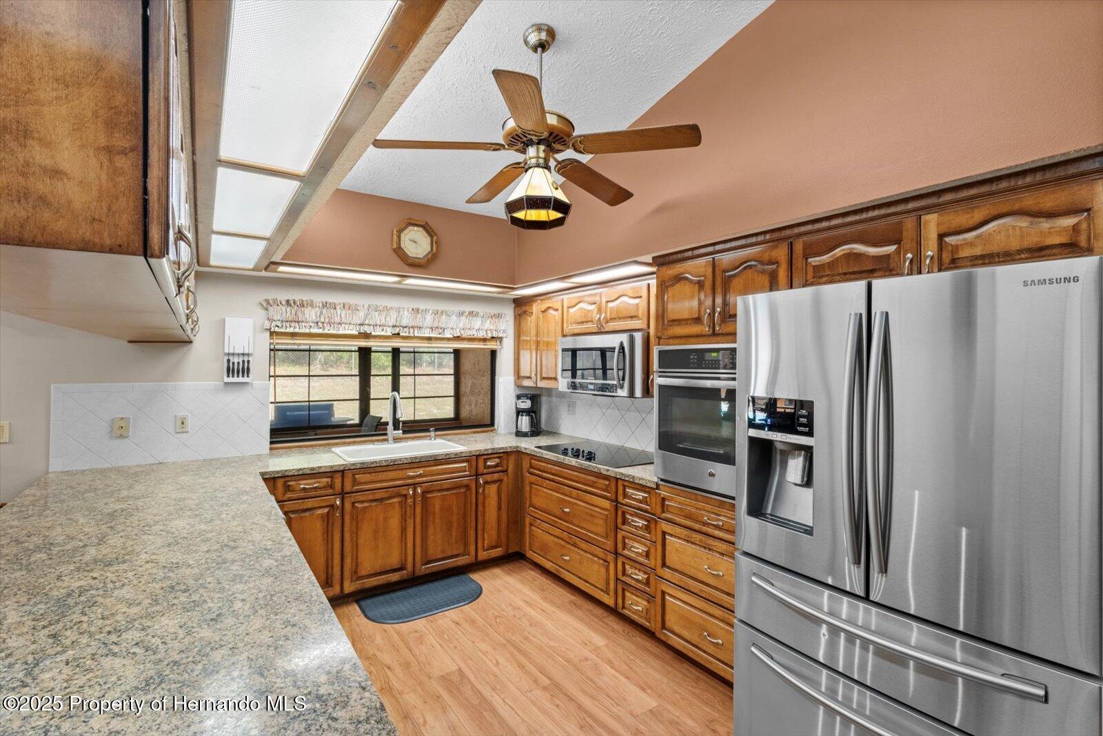 4289 Castle Avenue, Spring Hill, Florida image 10