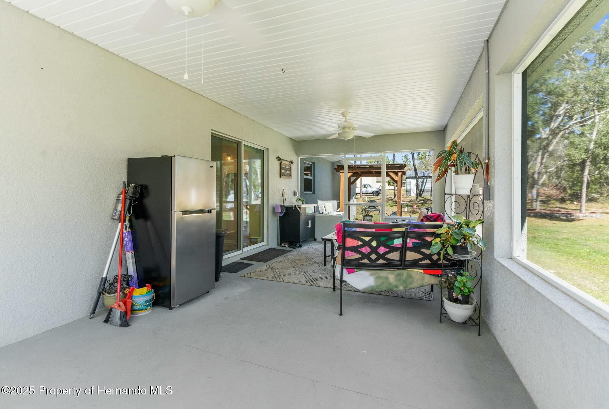 13414 English Parrot Road, Weeki Wachee, Florida image 14