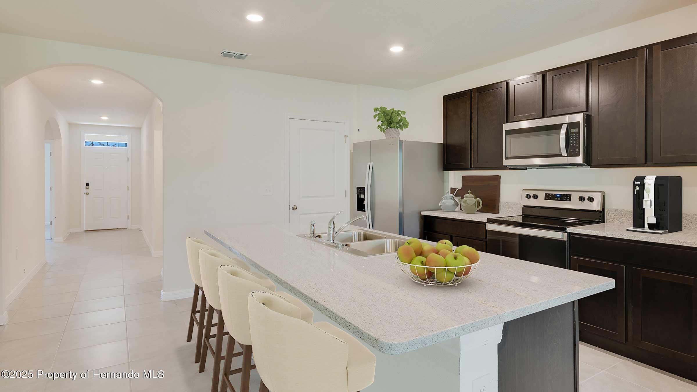 11748 Memorial Drive, Brooksville, Florida image 2
