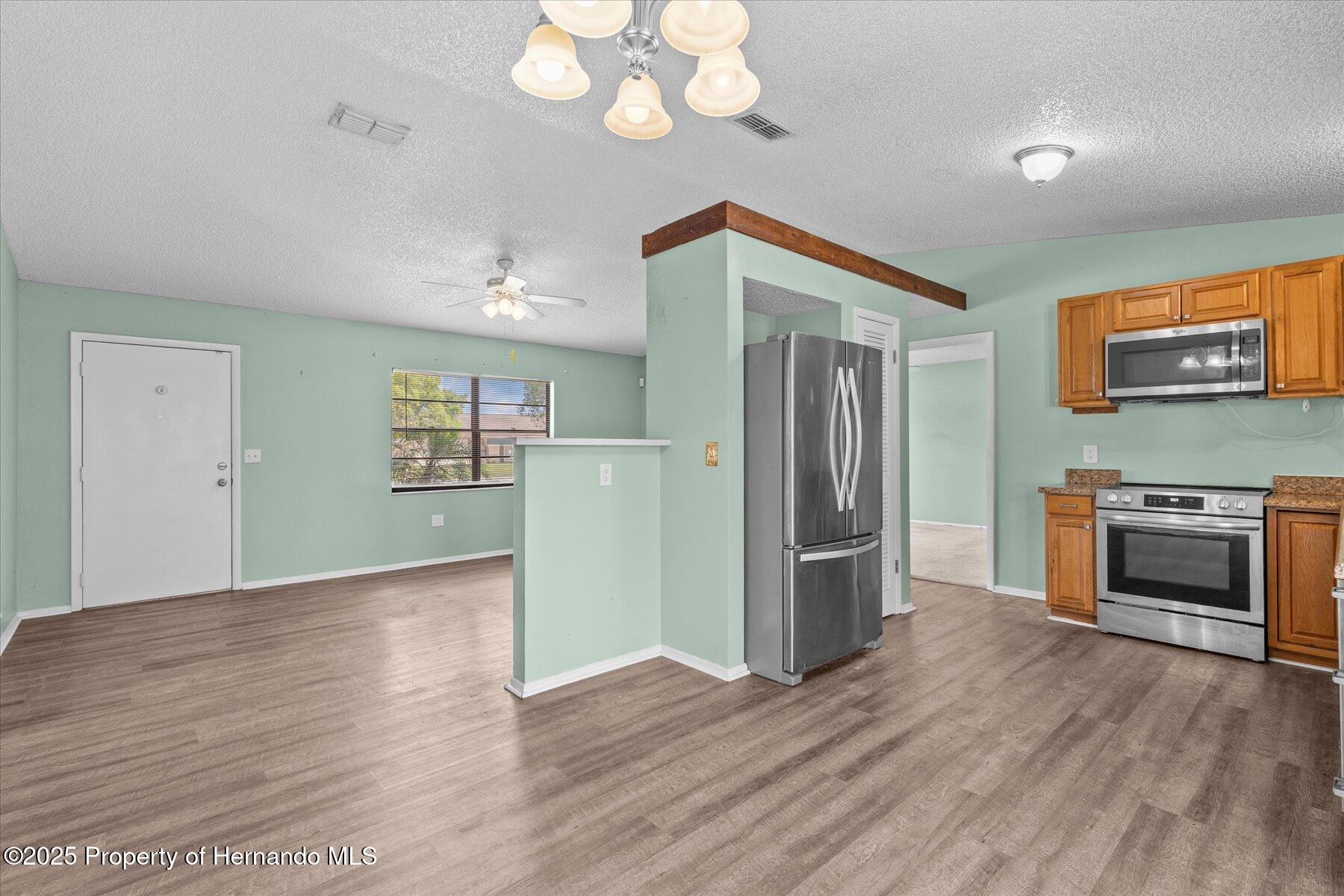 2450 Ambassador Avenue, Spring Hill, Florida image 11