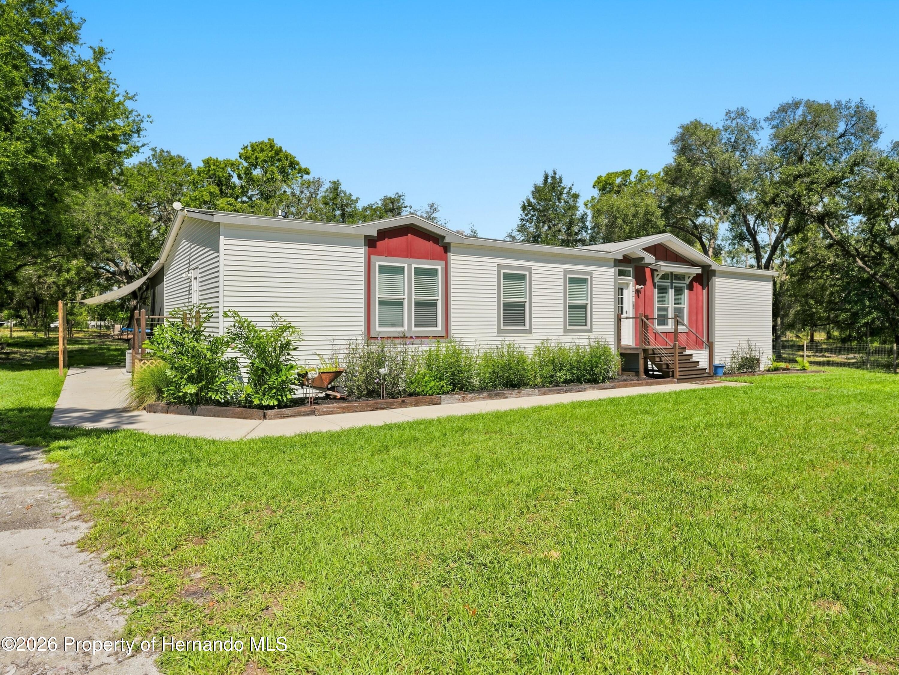 341 Suncoast Boulevard