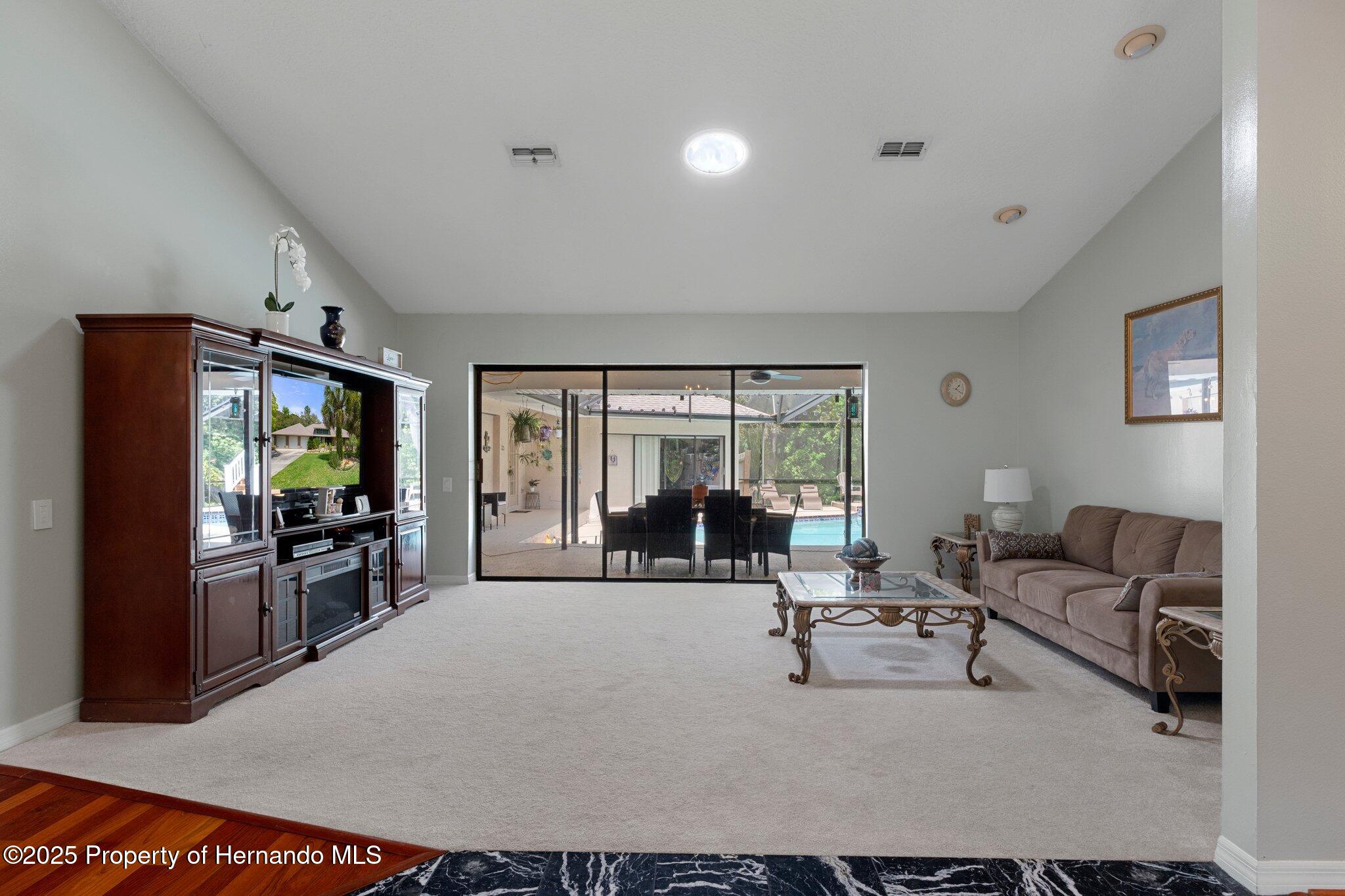 6475 Laurel Oak Drive, Spring Hill, Florida image 17